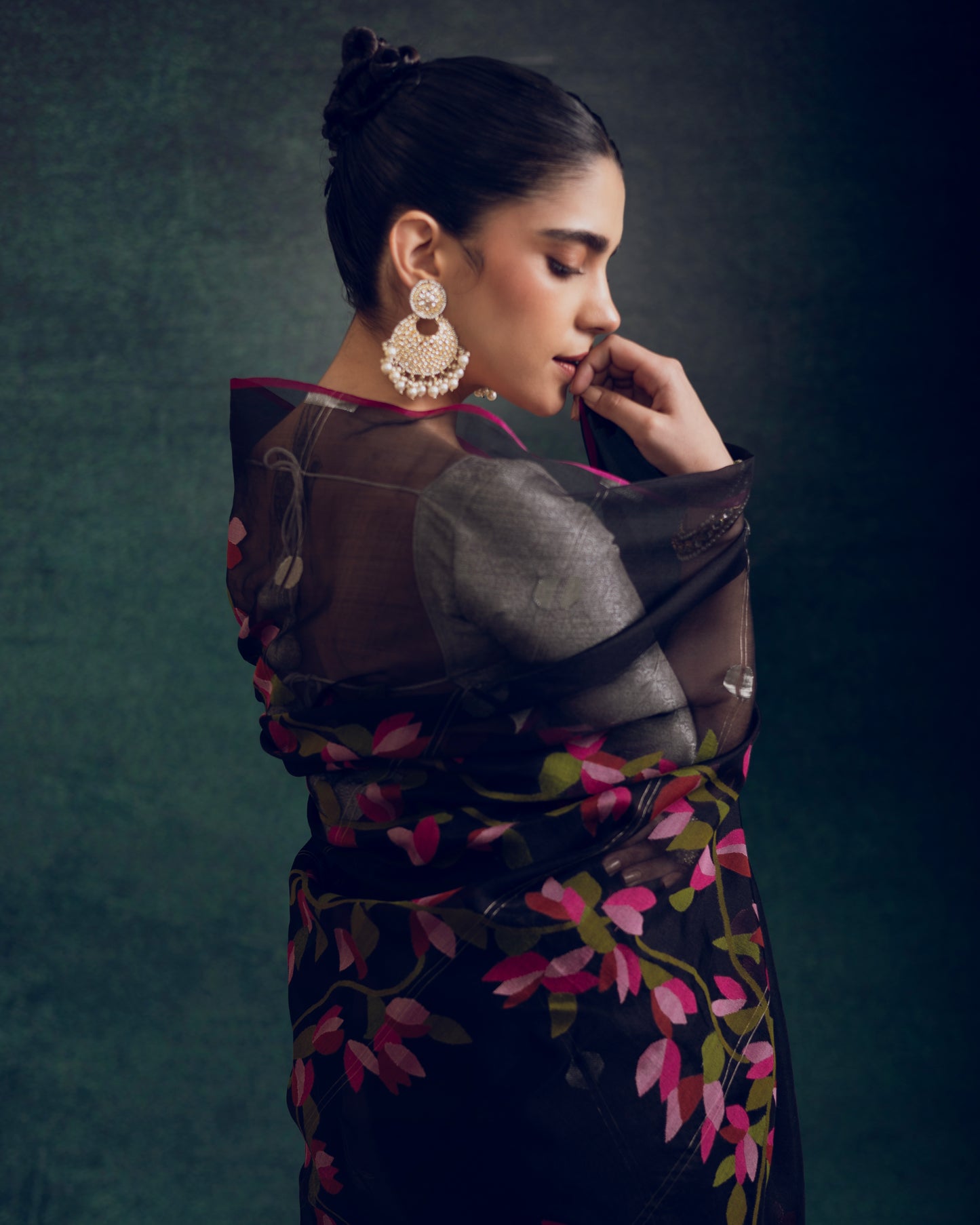 Black Pure Organza Silk Jamdani Handloom Saree