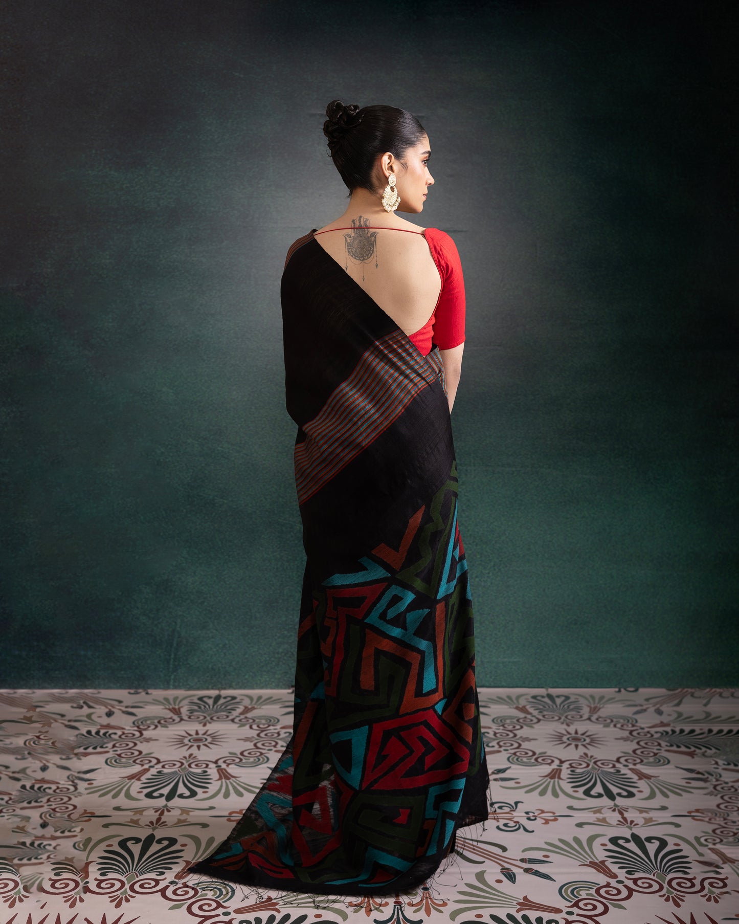 Black Pure Matka Silk Jamdani Handloom Saree