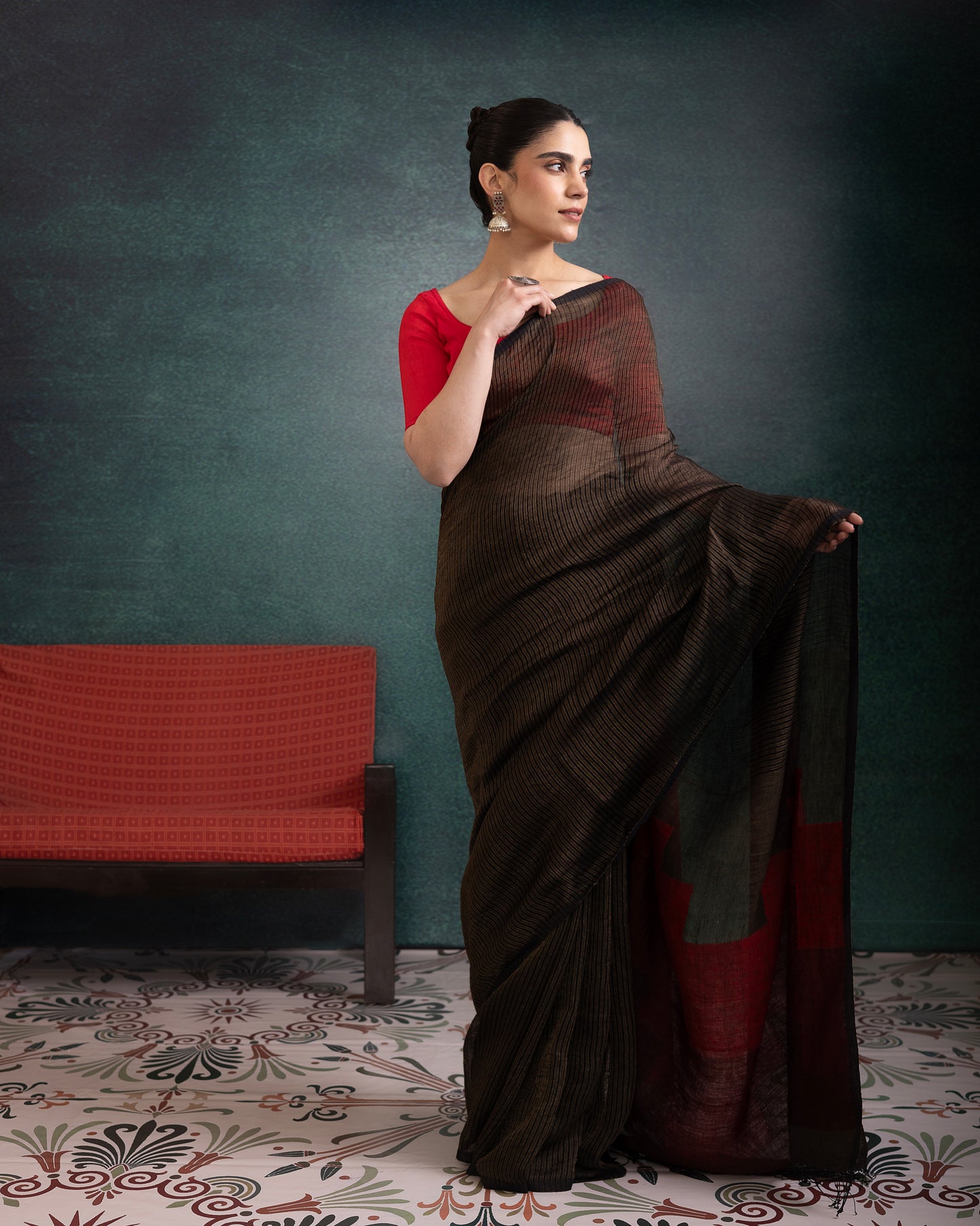 Green Pure Linen Jamdani Handloom Saree