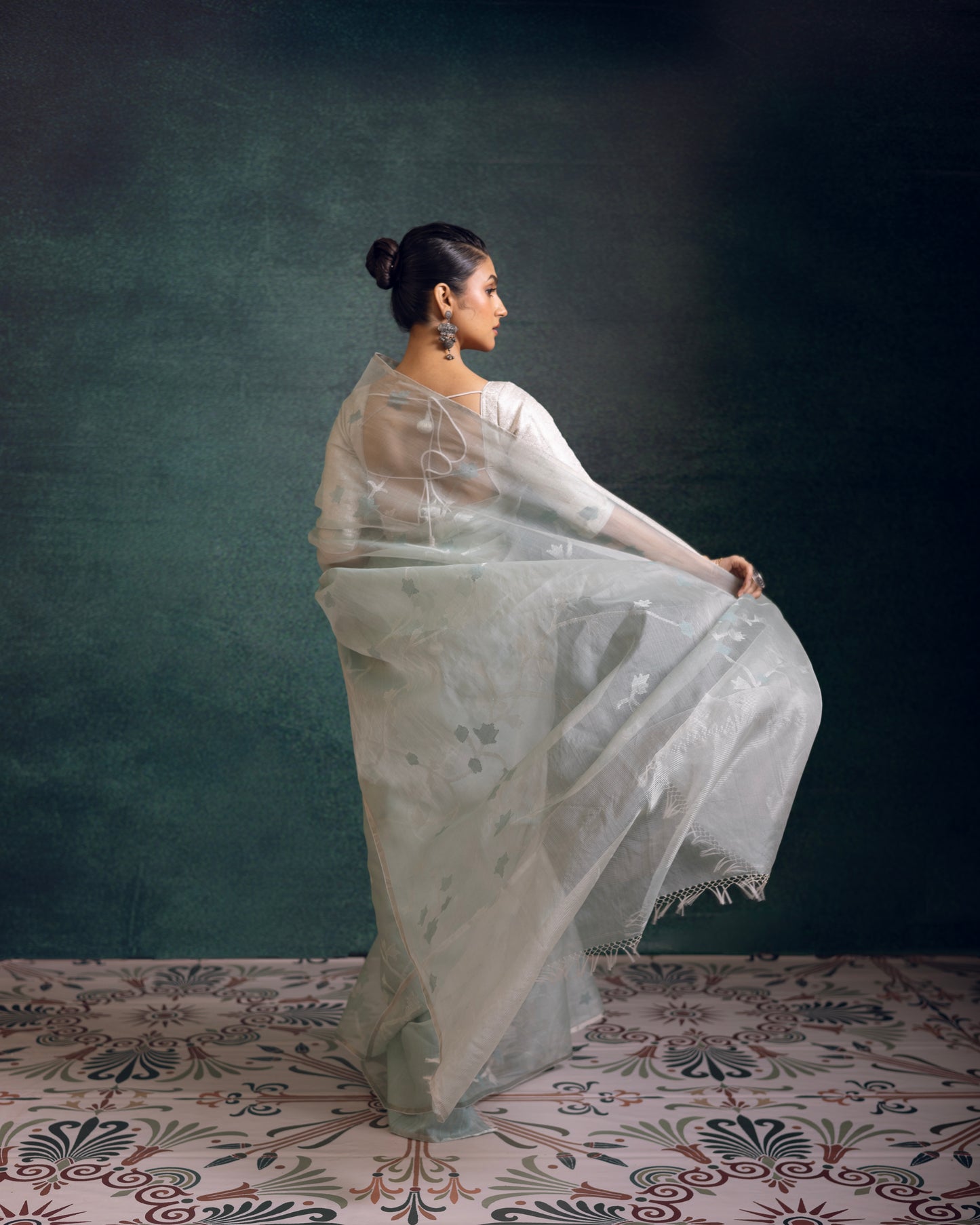 Blue Pure Organza Silk Jamdani Handloom Saree