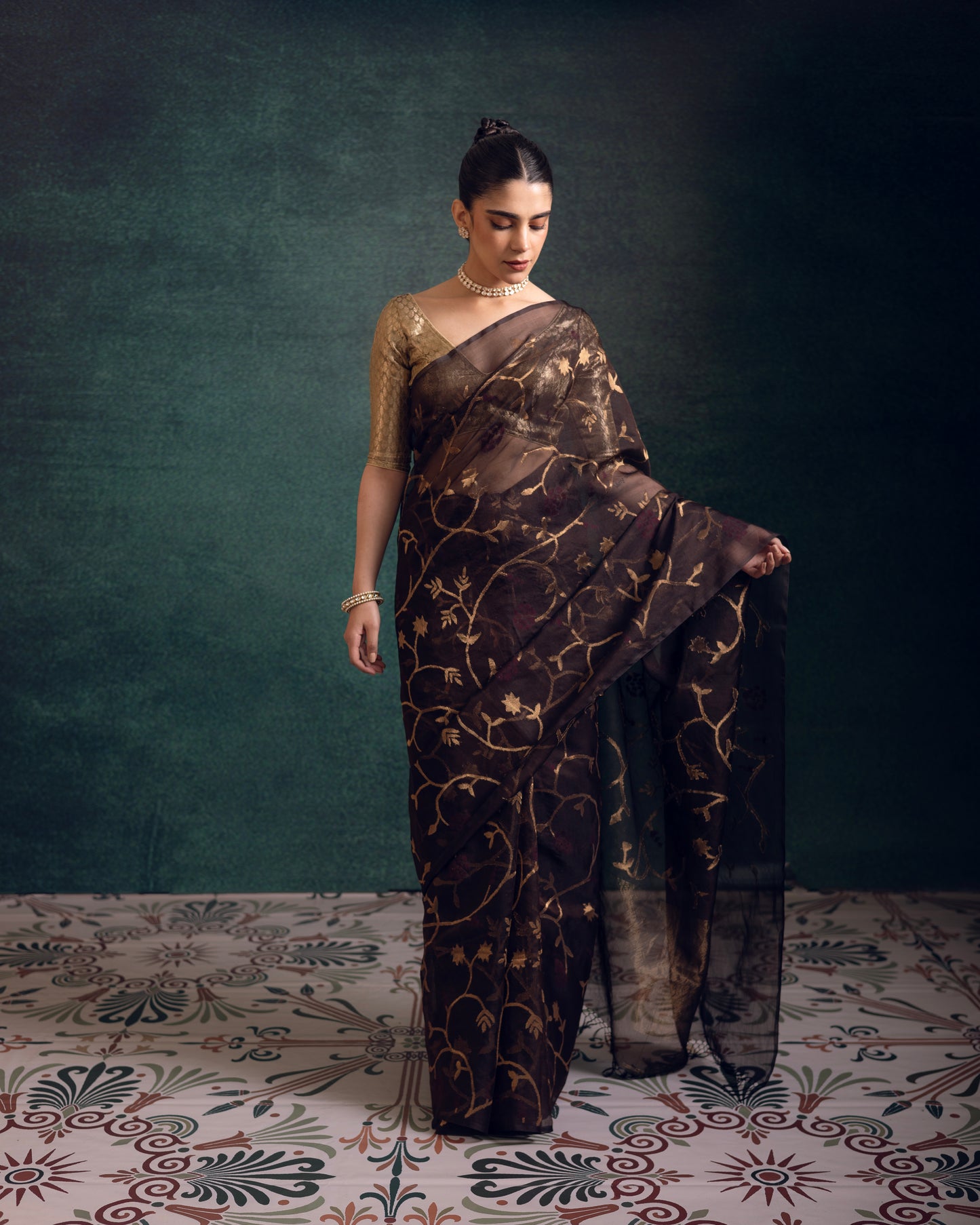 Brown Pure Organza Silk Jamdani Handloom Saree