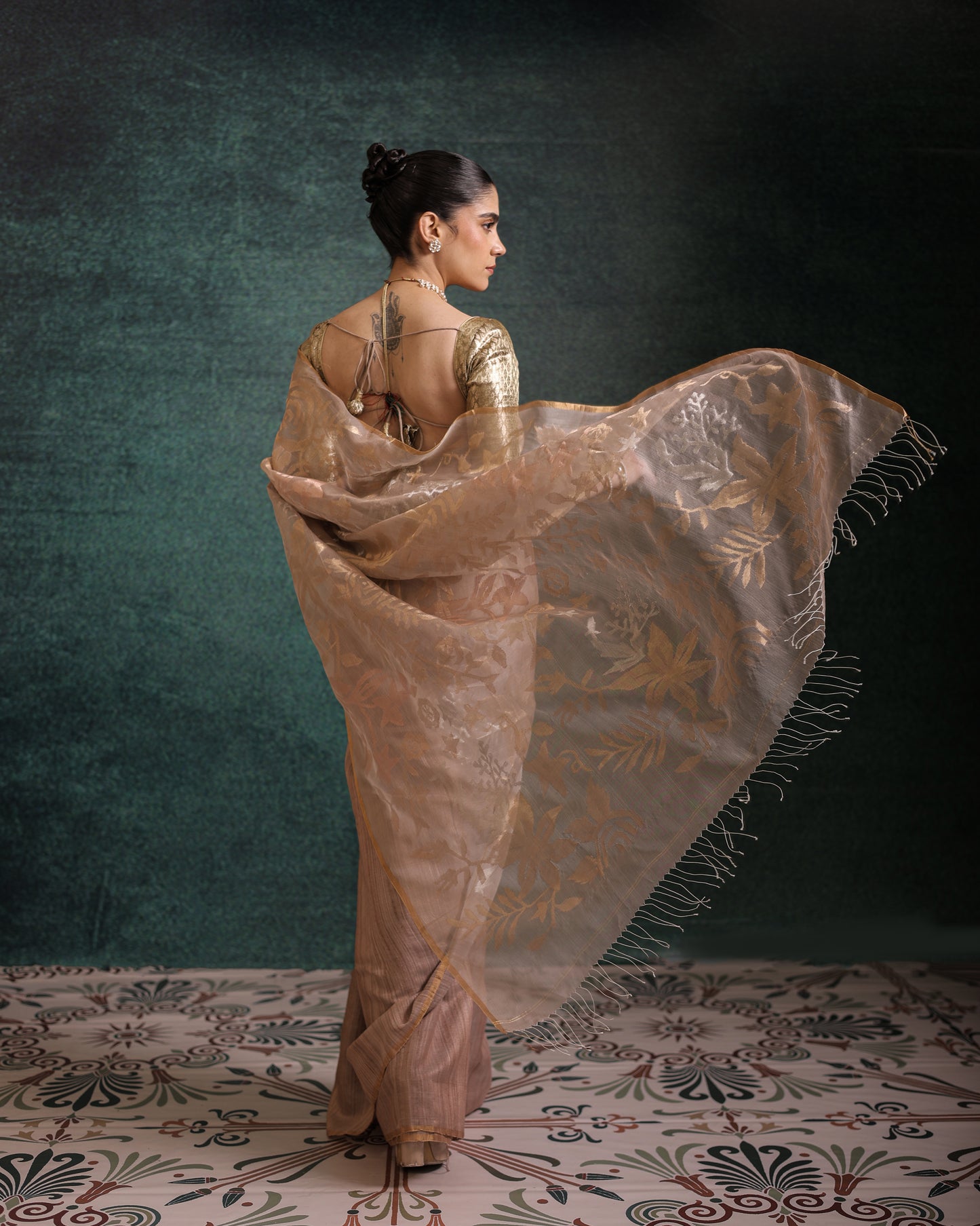 Brown Pure Organza Silk Jamdani Handloom Saree