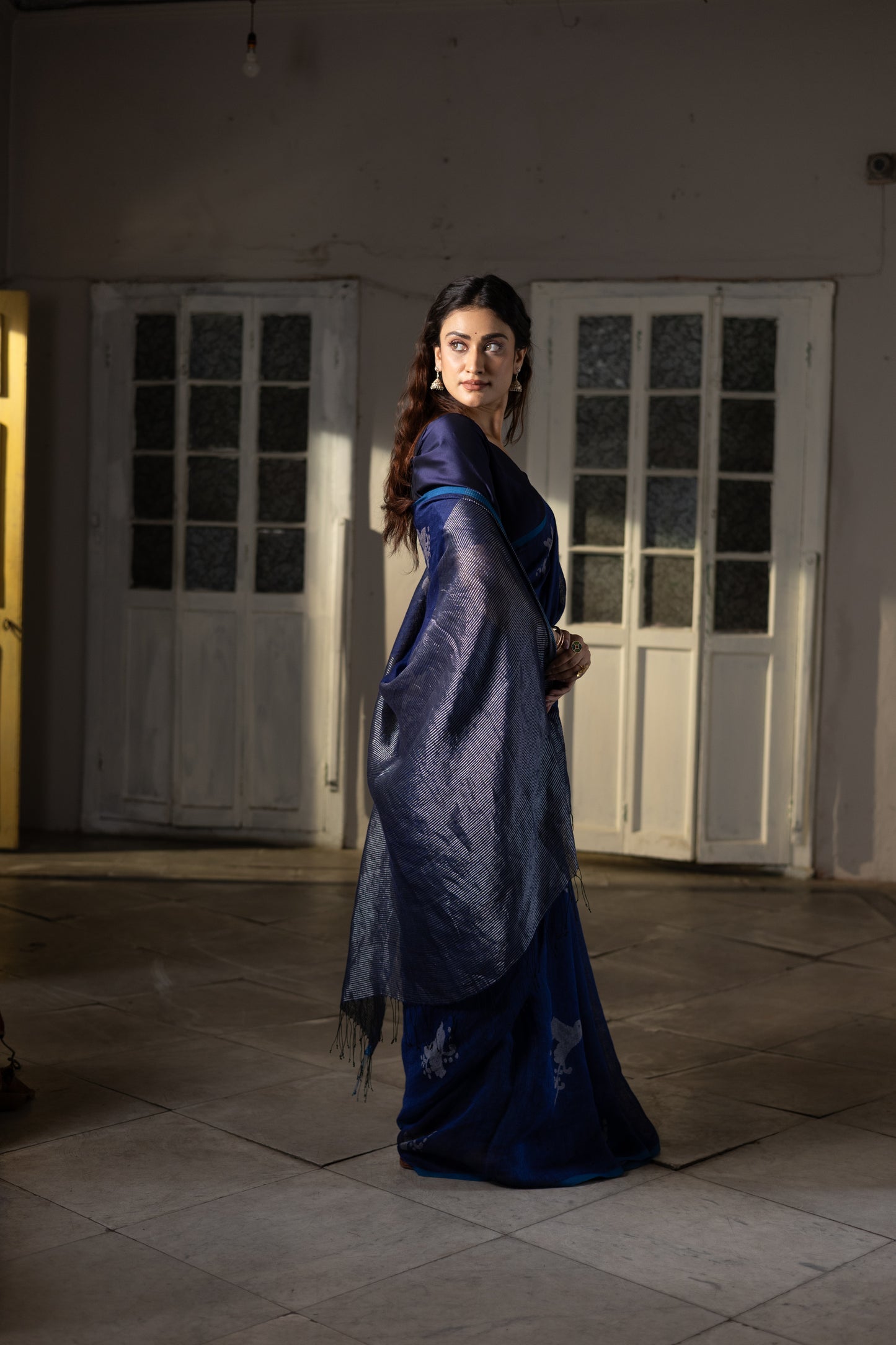 Indigo Pure Linen Jamdani Handloom saree