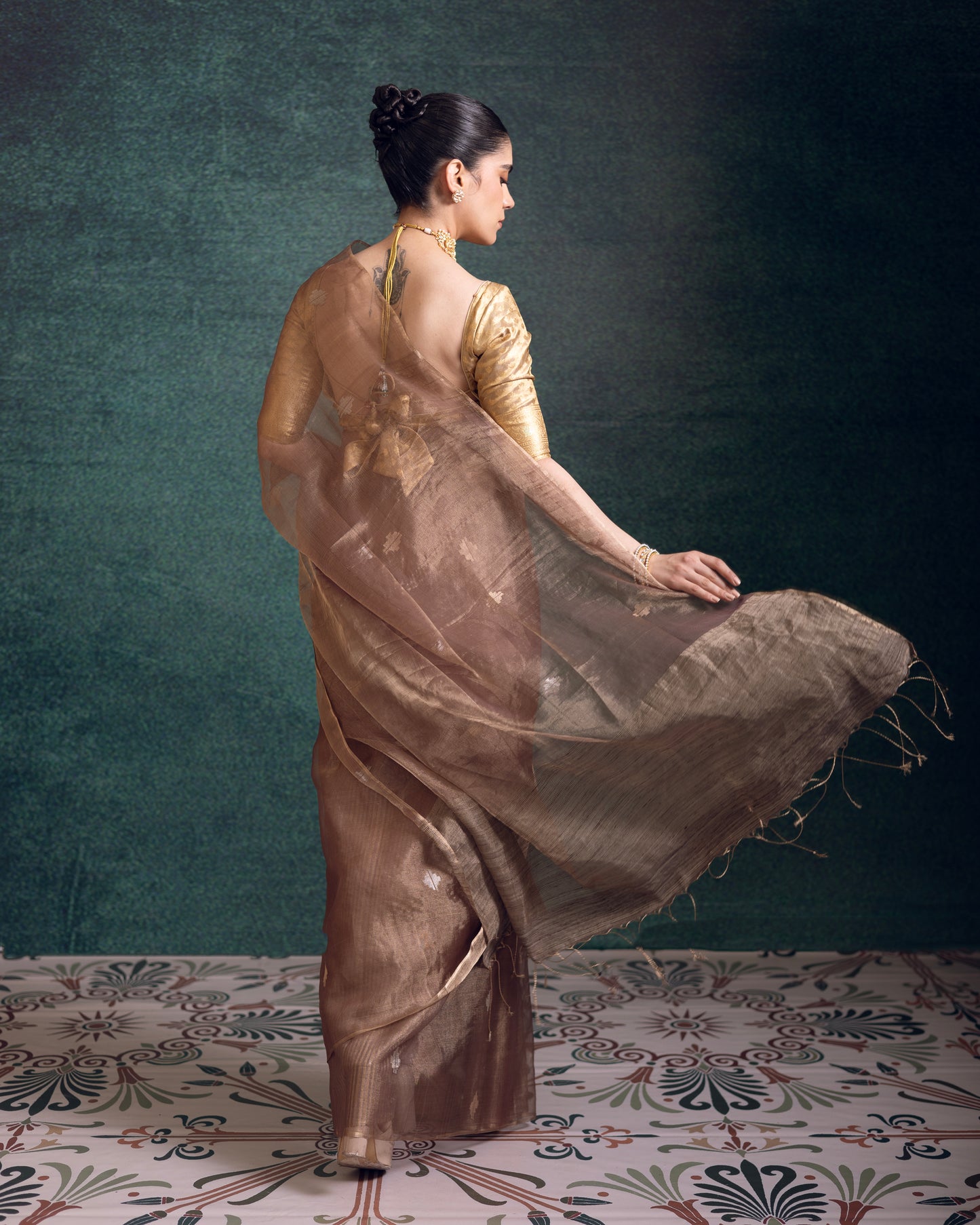 Bronze Pure Organza Tissue Silk Jamdani Handloom Saree