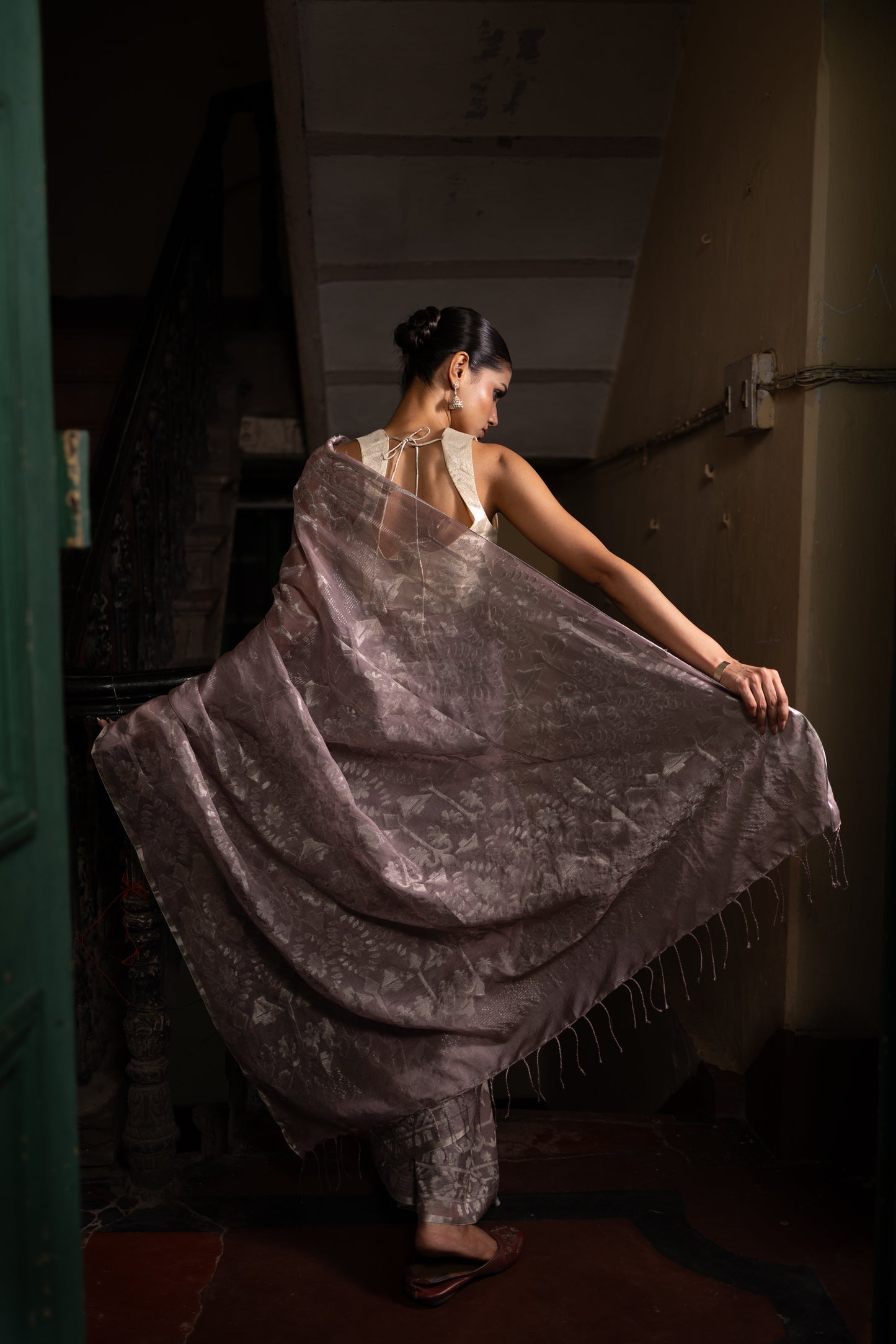 Lilac Pure Organza Traditional Jamdani Handloom Saree