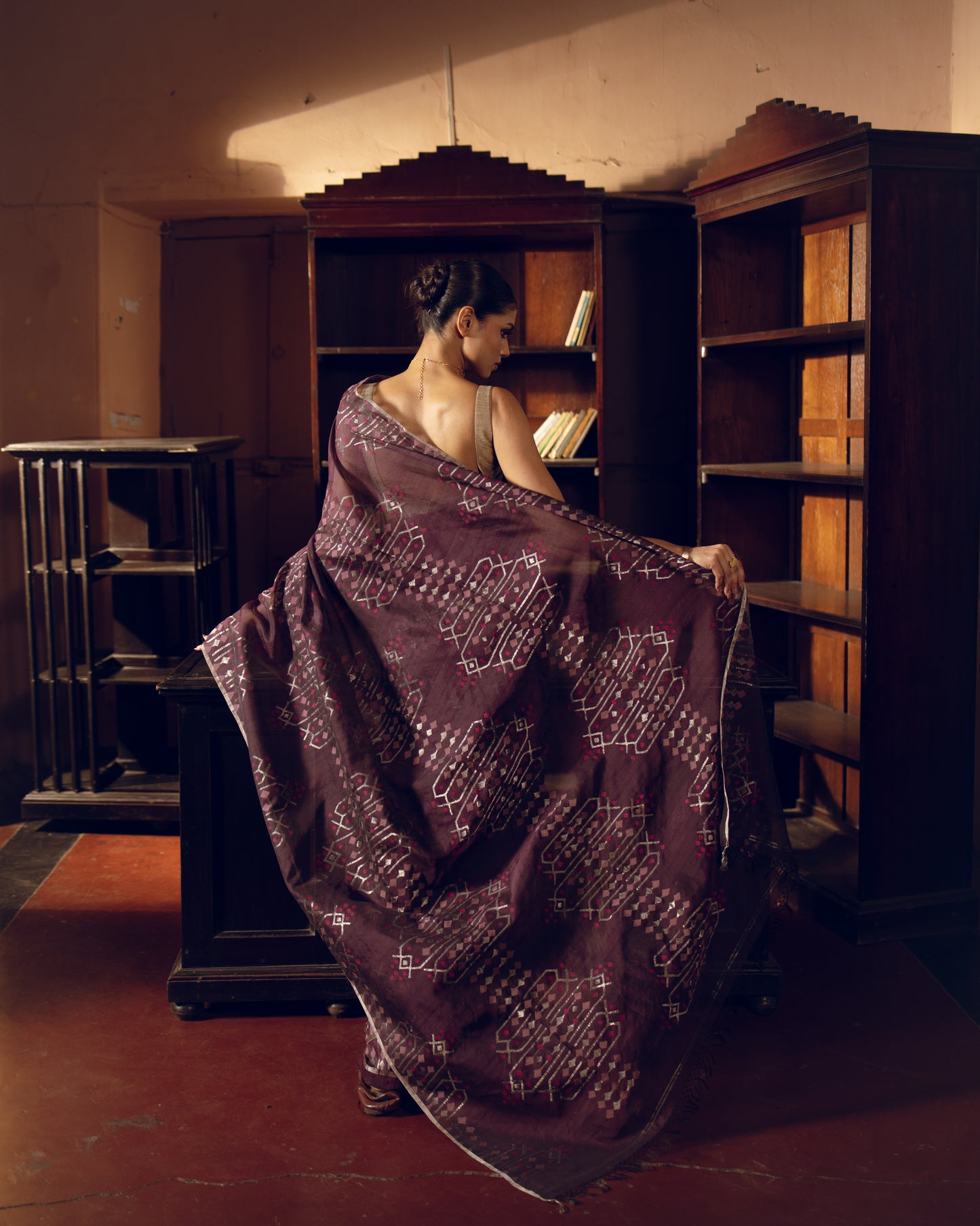 Plum Pure Organza Silk Jamdani Handloom Saree