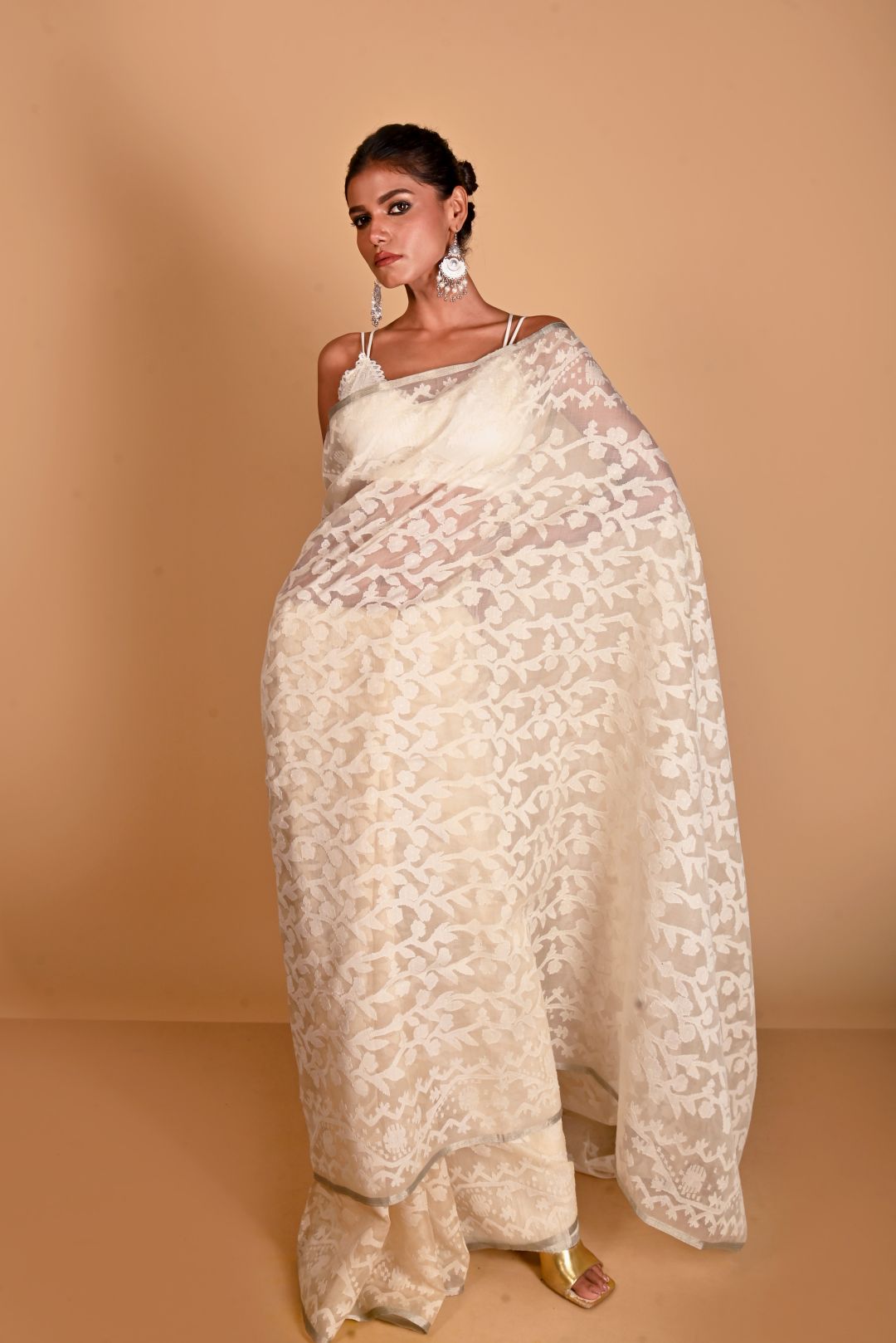 White Pure Organza Traditional Jamdani Saree
