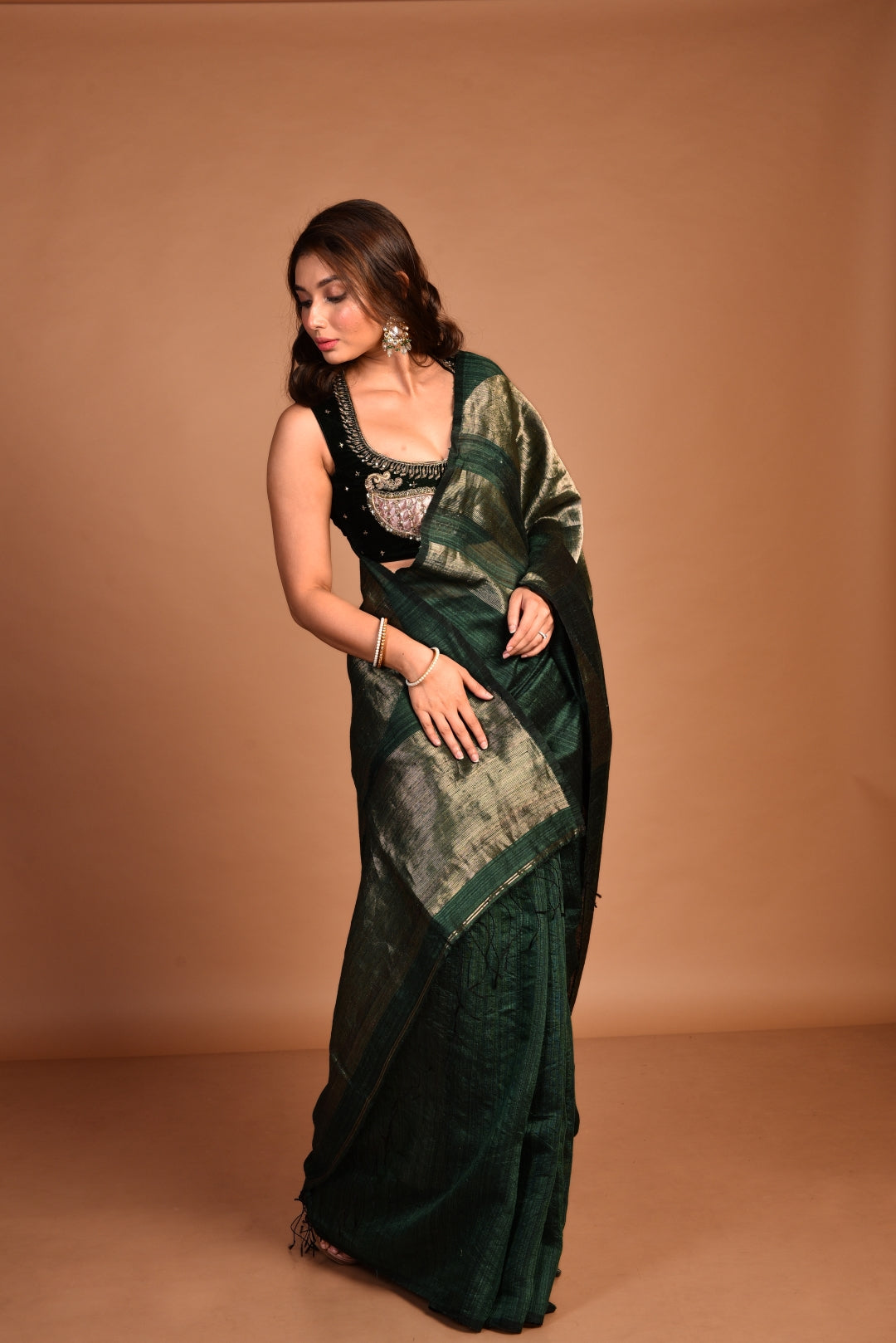 Green Pure Matka Silk Jamdani Handloom Saree(Pre-Order)