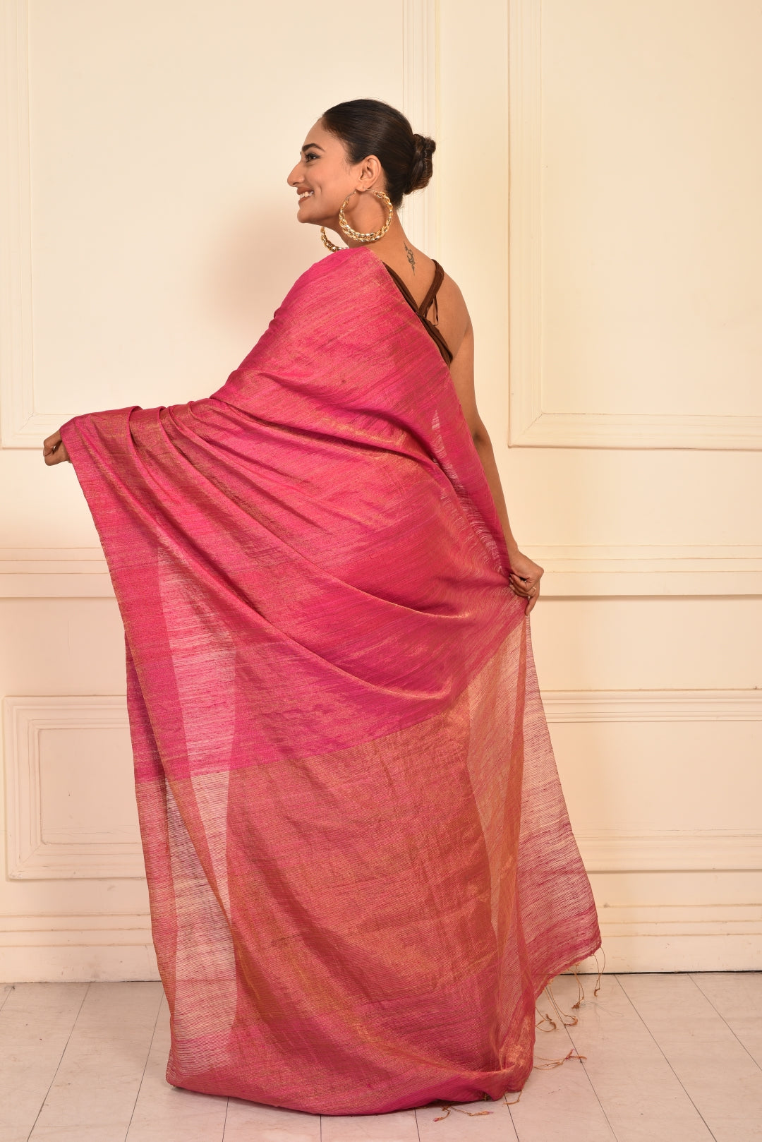 Fuchsia Pure Matka Tissue Handloom Saree