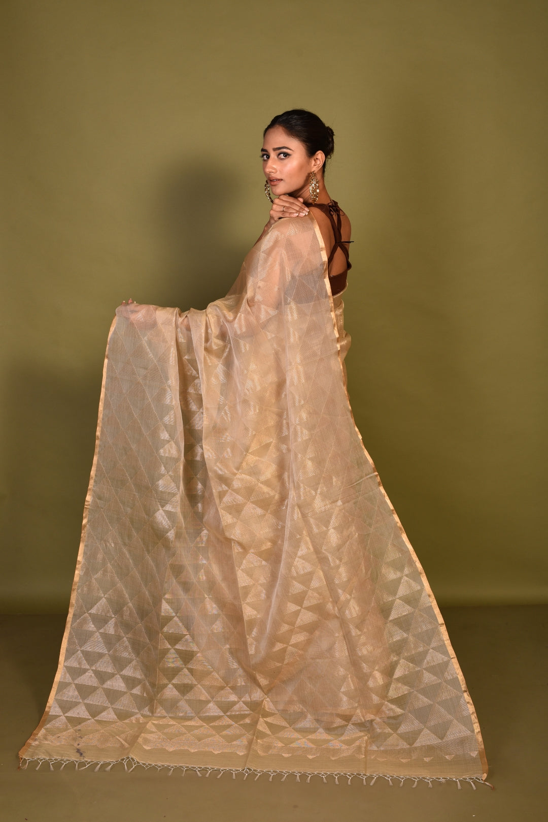Beige Pure Organza Silk Jamdani Handloom Saree
