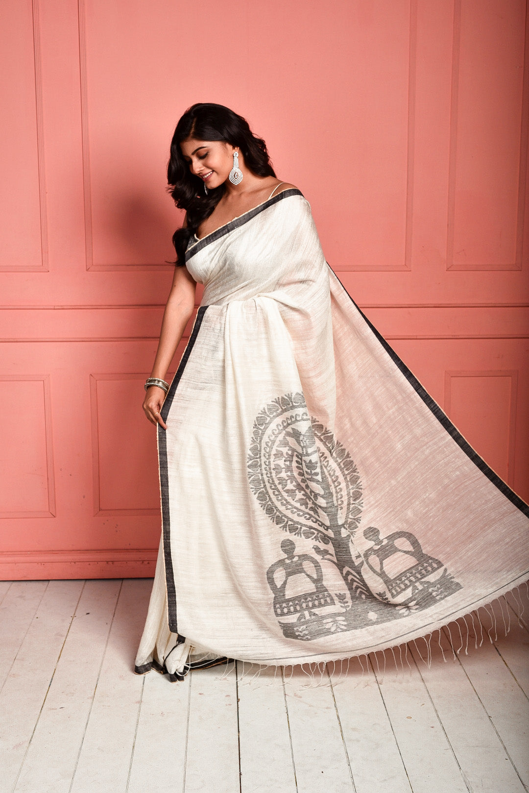 White Pure Matka Silk Jamdani Handloom Saree