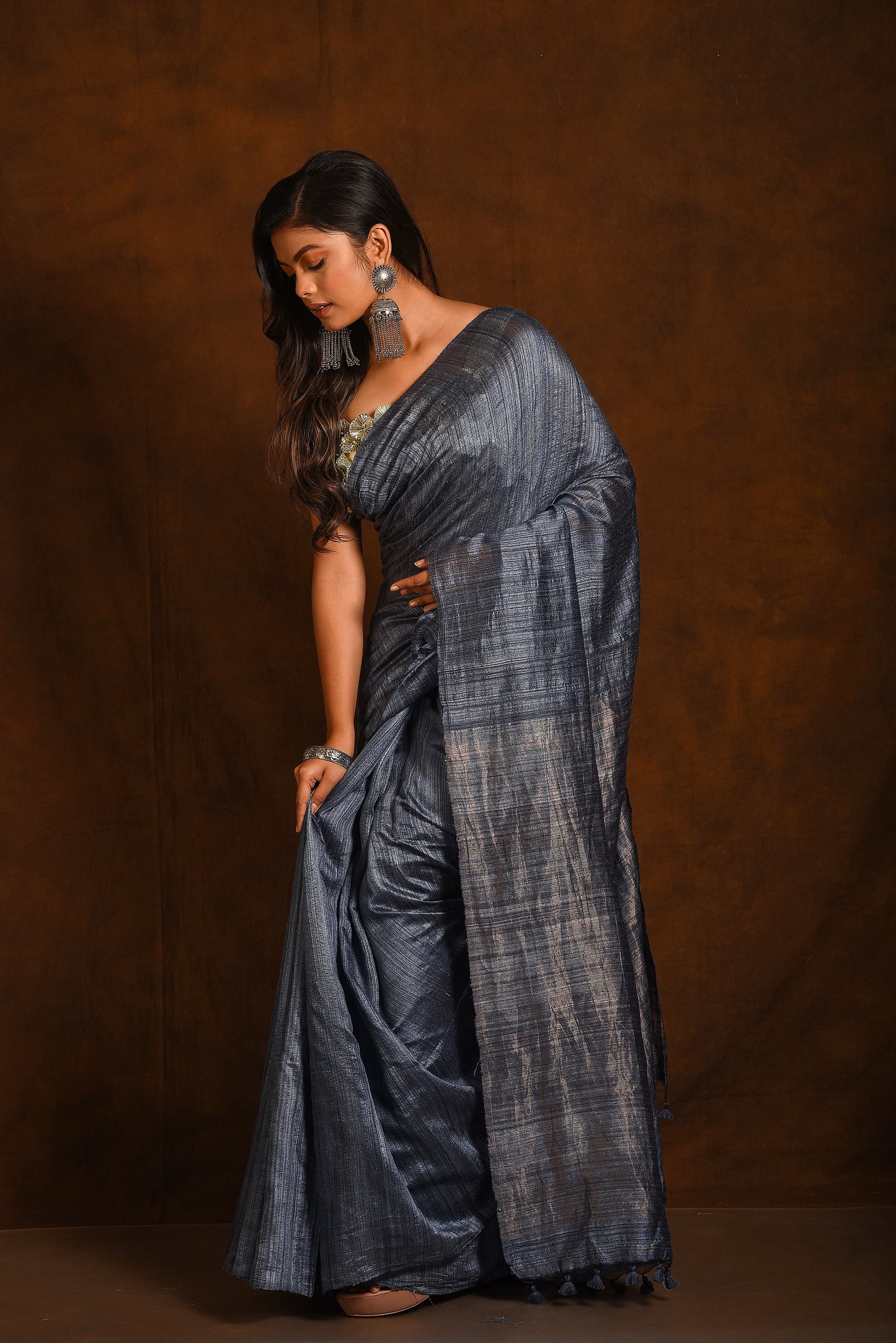Grey Pure Matka Silk Handloom Saree