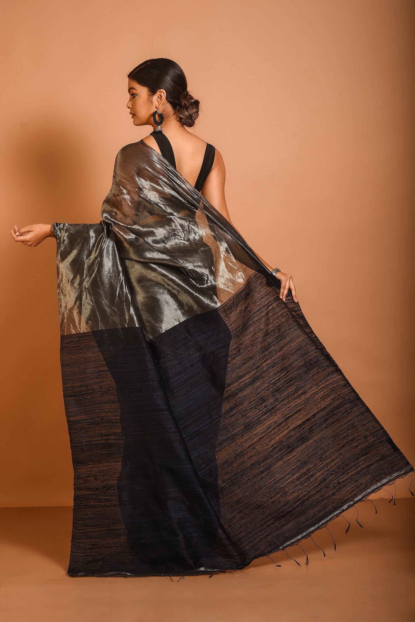 Silver Tissue Organza Silk Handloom Saree