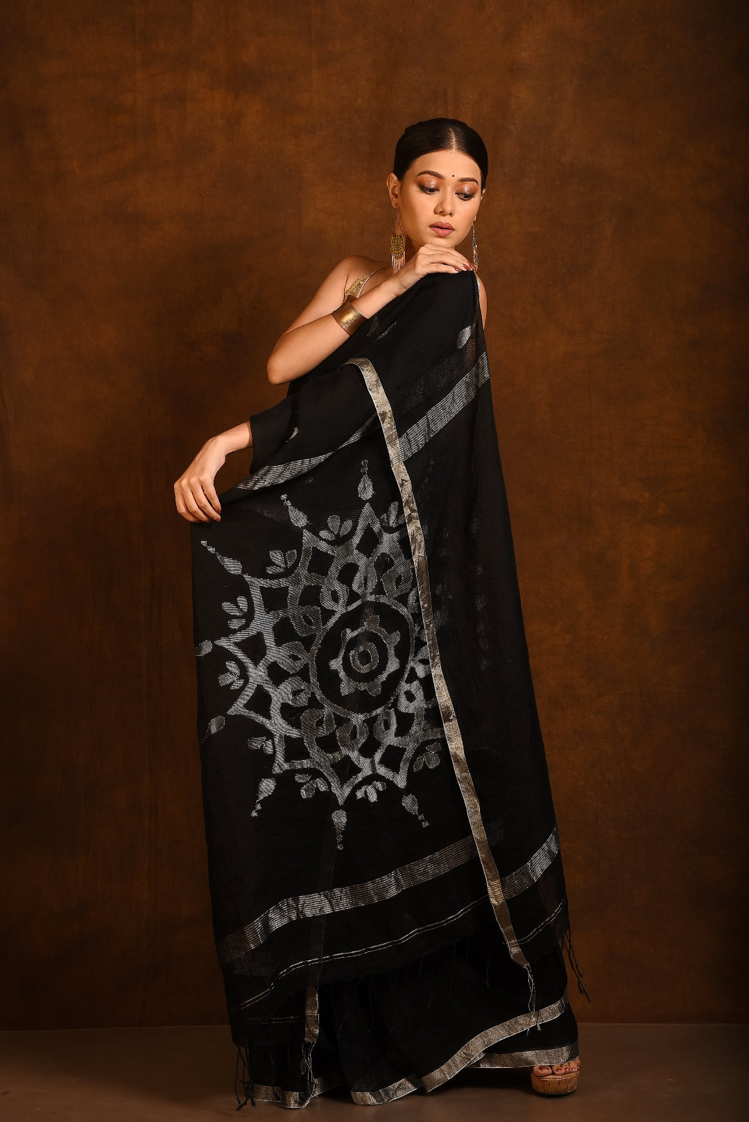 Black Pure Linen Jamdani Handloom Saree