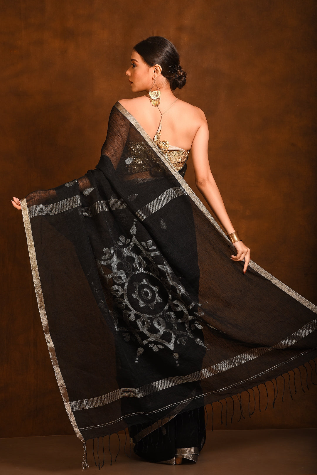 Black Pure Linen Jamdani Handloom Saree