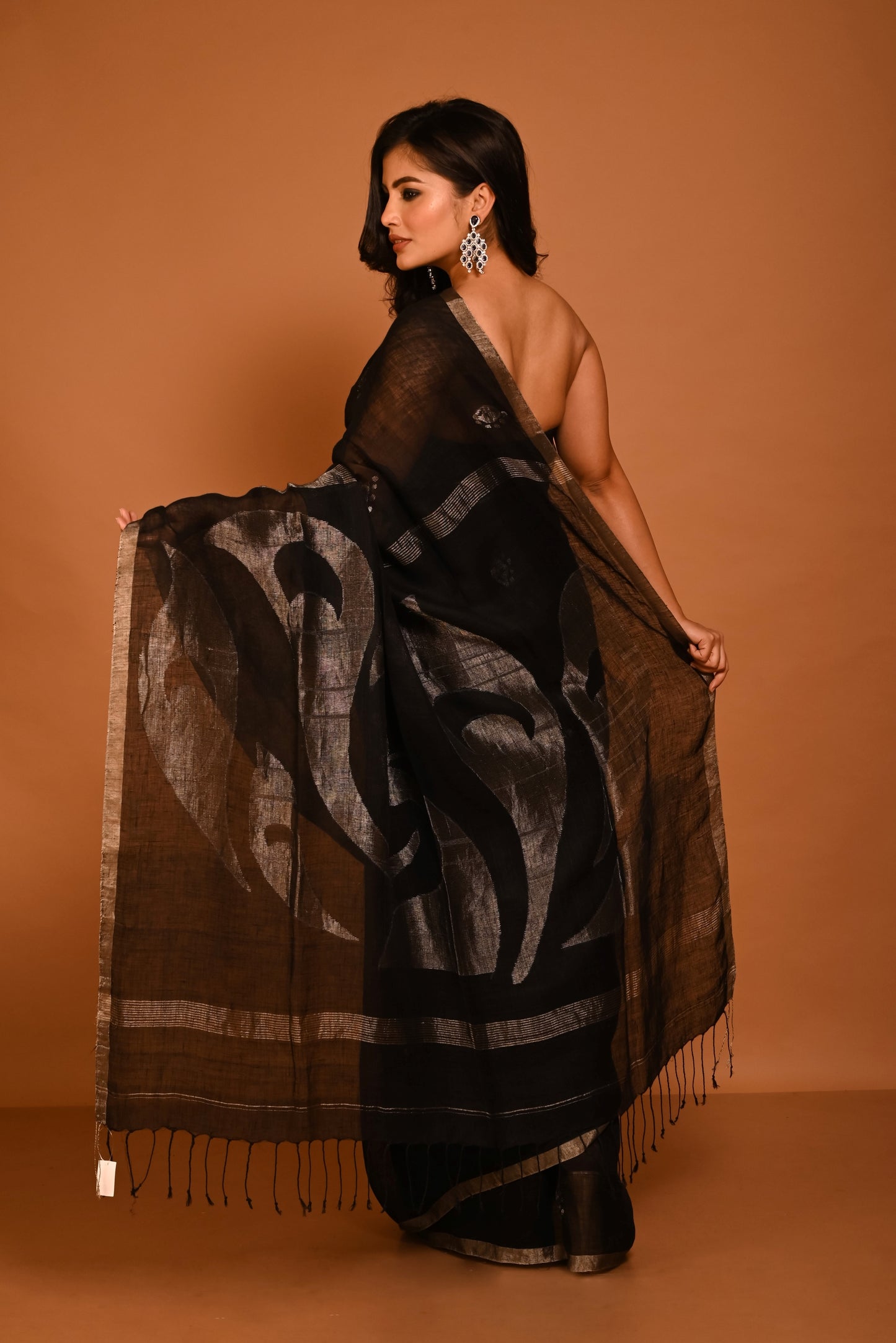 Black Pure Linen Jamdani Handloom Saree