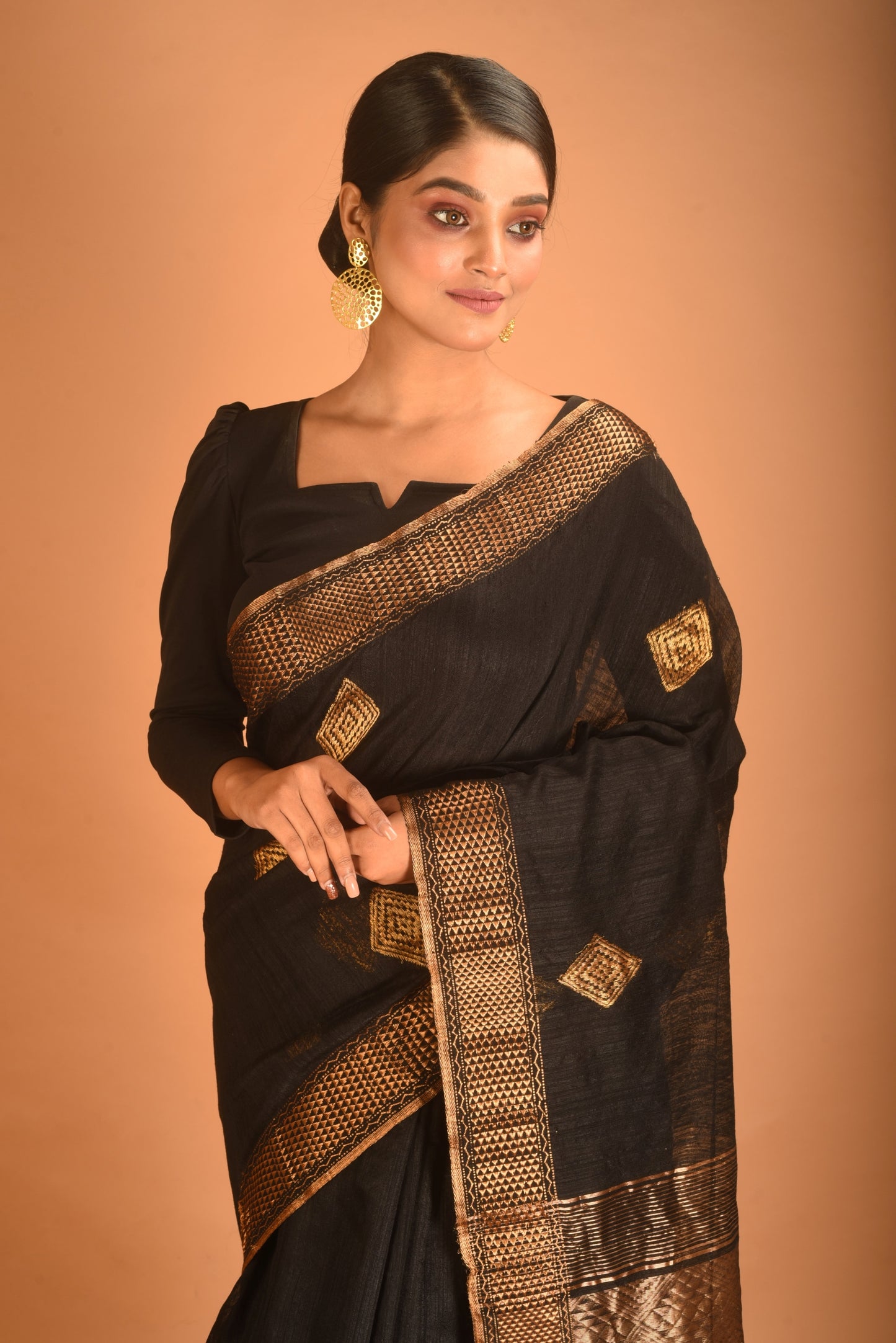 Black Pure Matka Silk Banarasi Handloom Saree