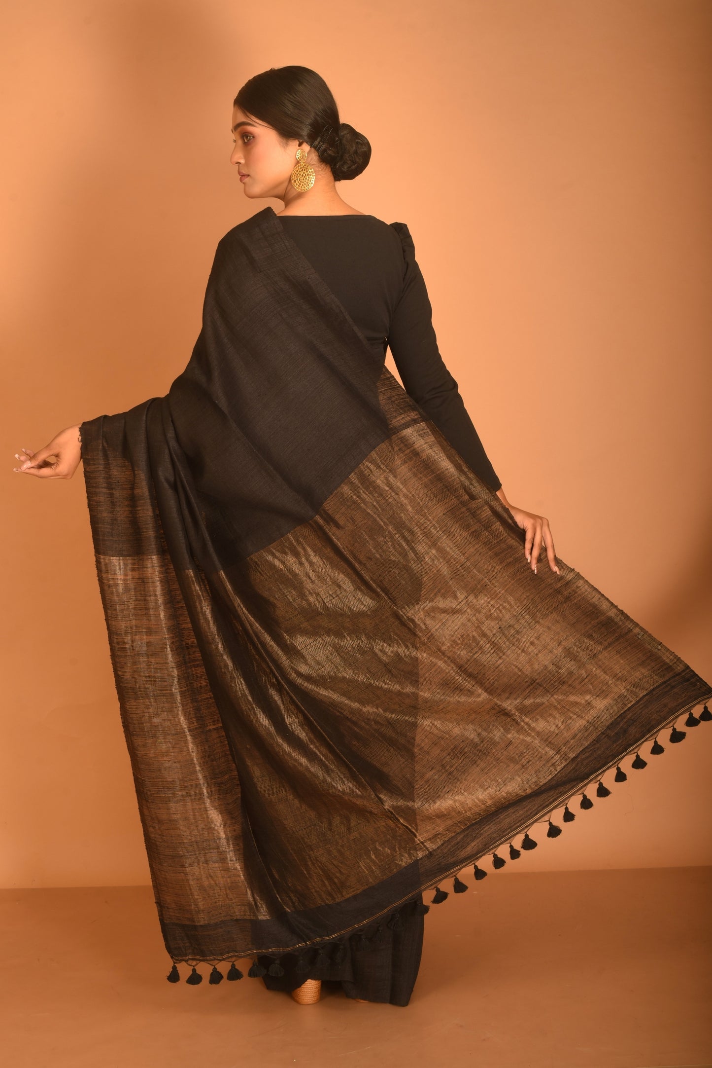 Black Pure Matka Silk Handloom Saree