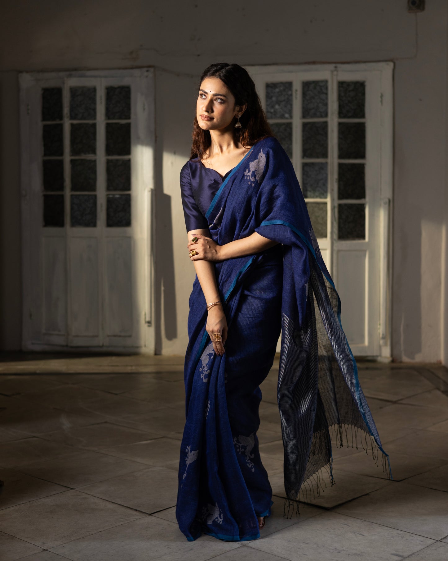 Indigo Pure Linen Jamdani Handloom saree