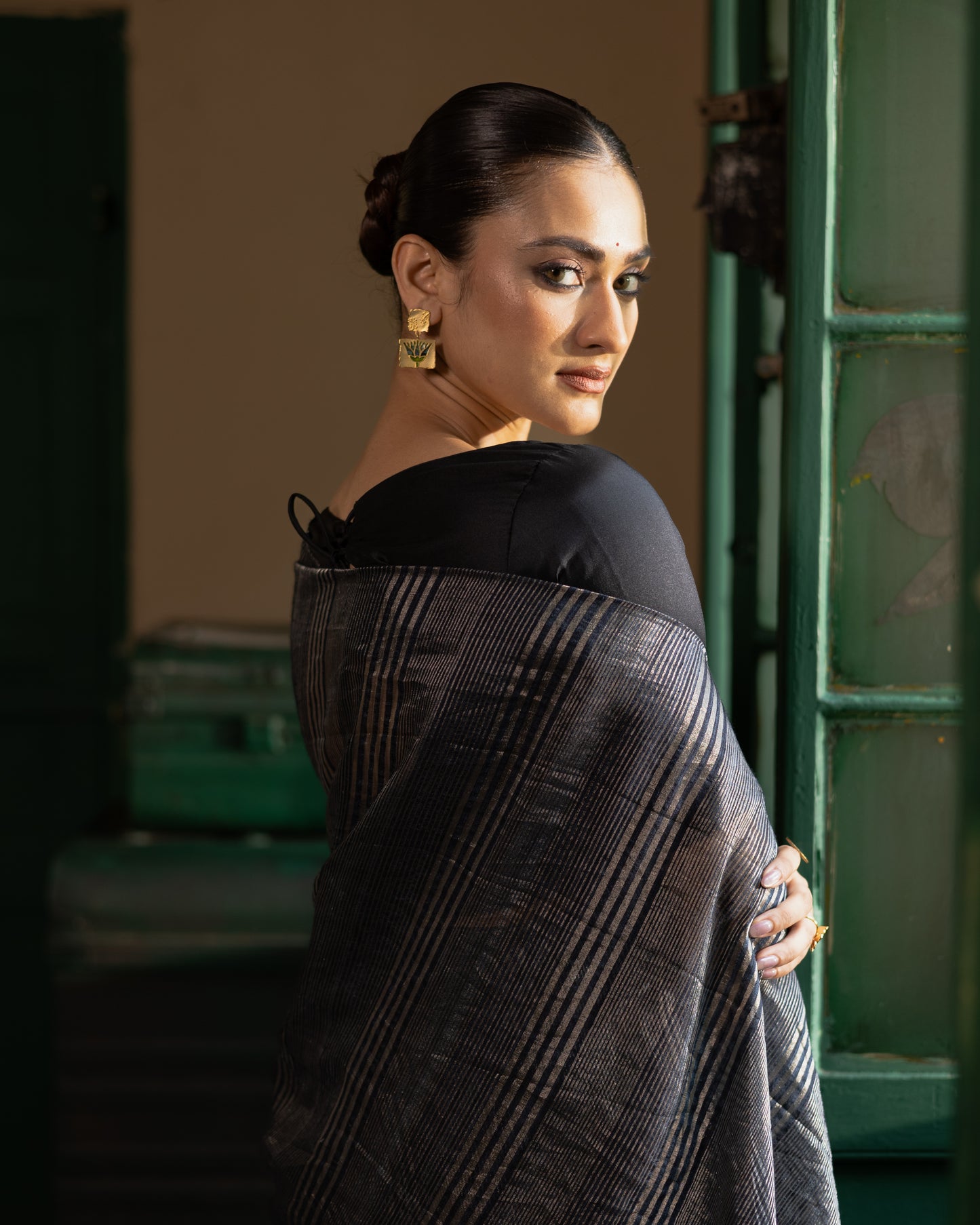 Blue Pure Tissue Matka Handloom Saree