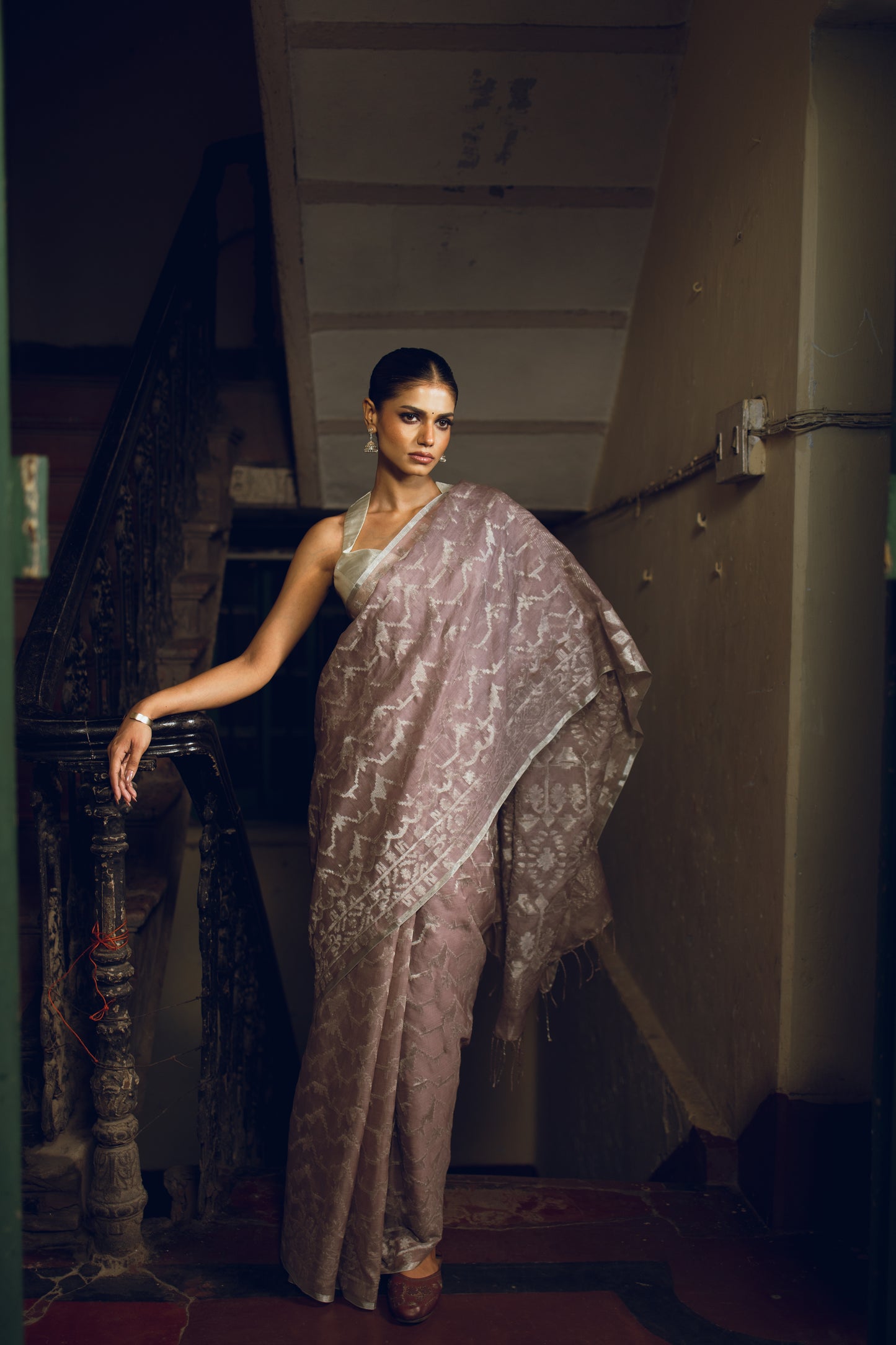 Lilac Pure Organza Traditional Jamdani Handloom Saree