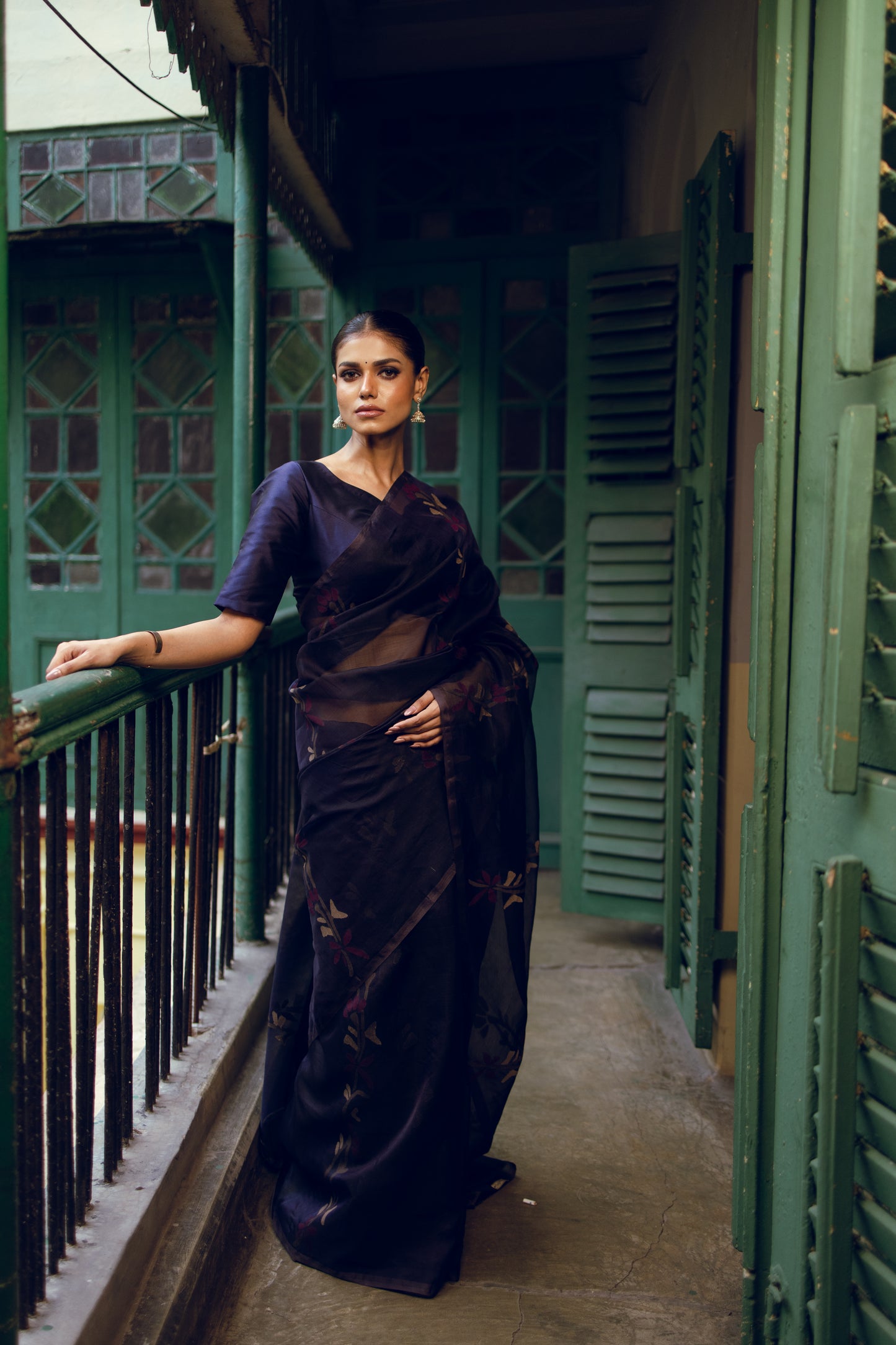 Indigo Pure Organza Silk Jamdani Handloom Saree