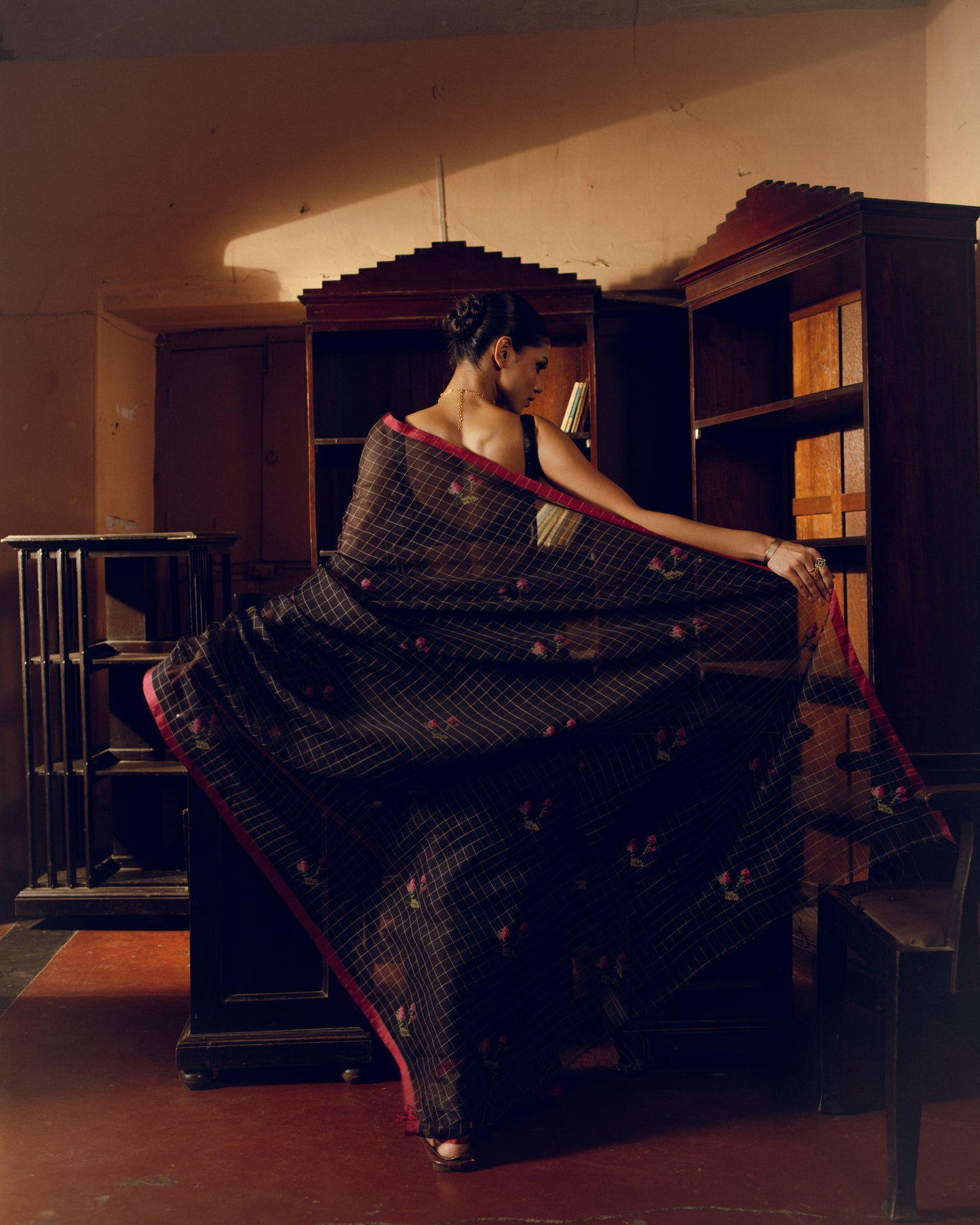 Black Pure Organza Silk Jamdani Handloom Saree