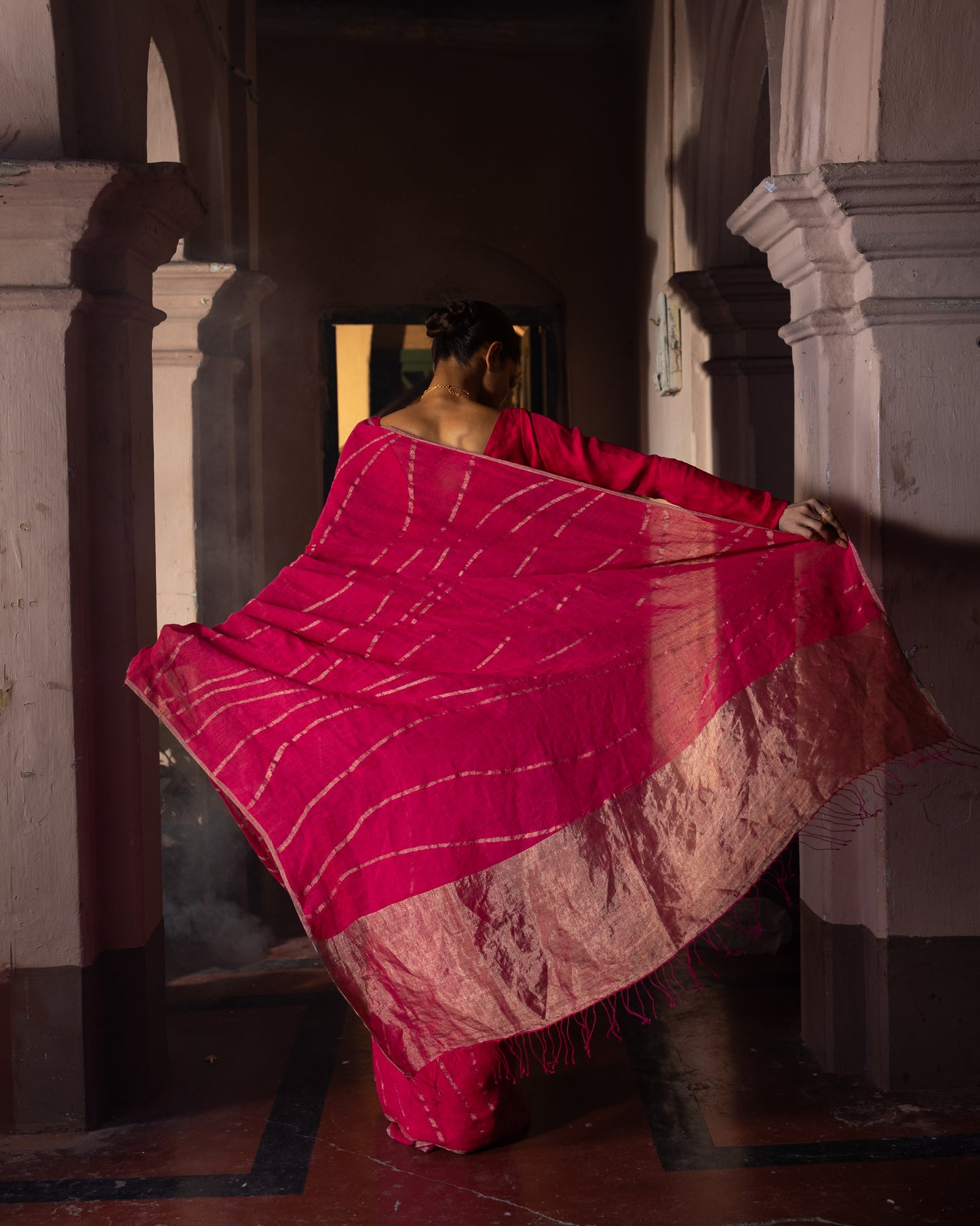 Fuchsia Pure Linen Jamdani Handloom Saree