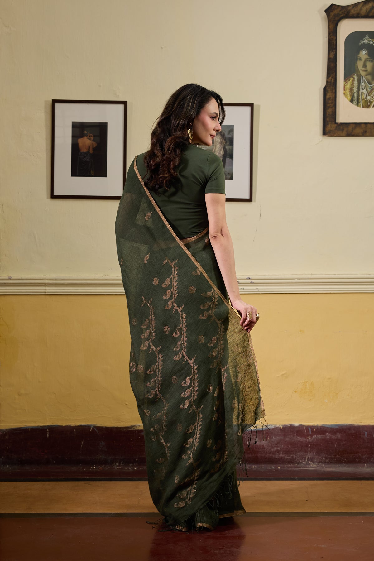 Green Pure Linen Jamdani Handloom Saree