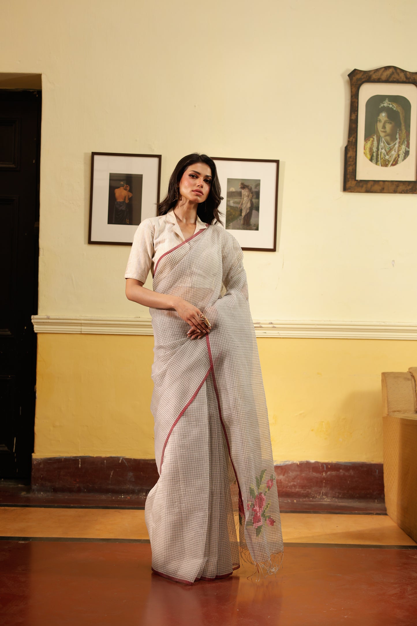 White Pure Organza Silk Jamdani Handloom Saree