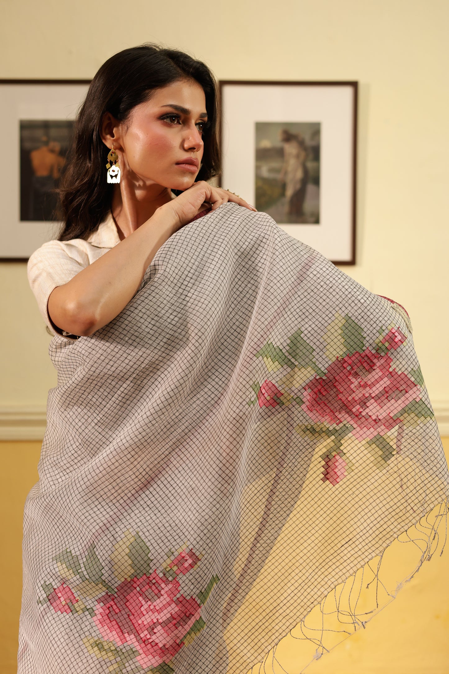 White Pure Organza Silk Jamdani Handloom Saree