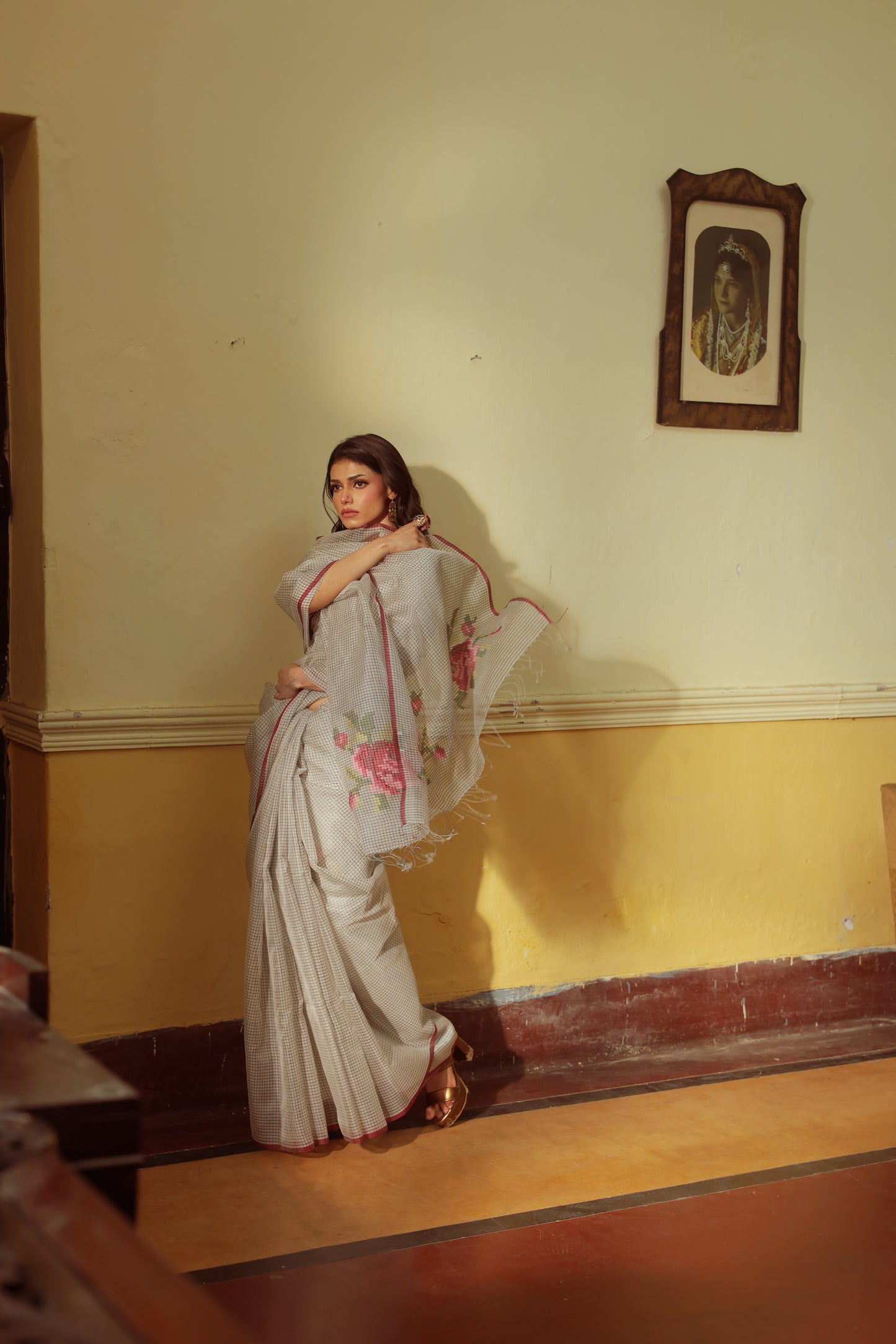 White Pure Organza Silk Jamdani Handloom Saree
