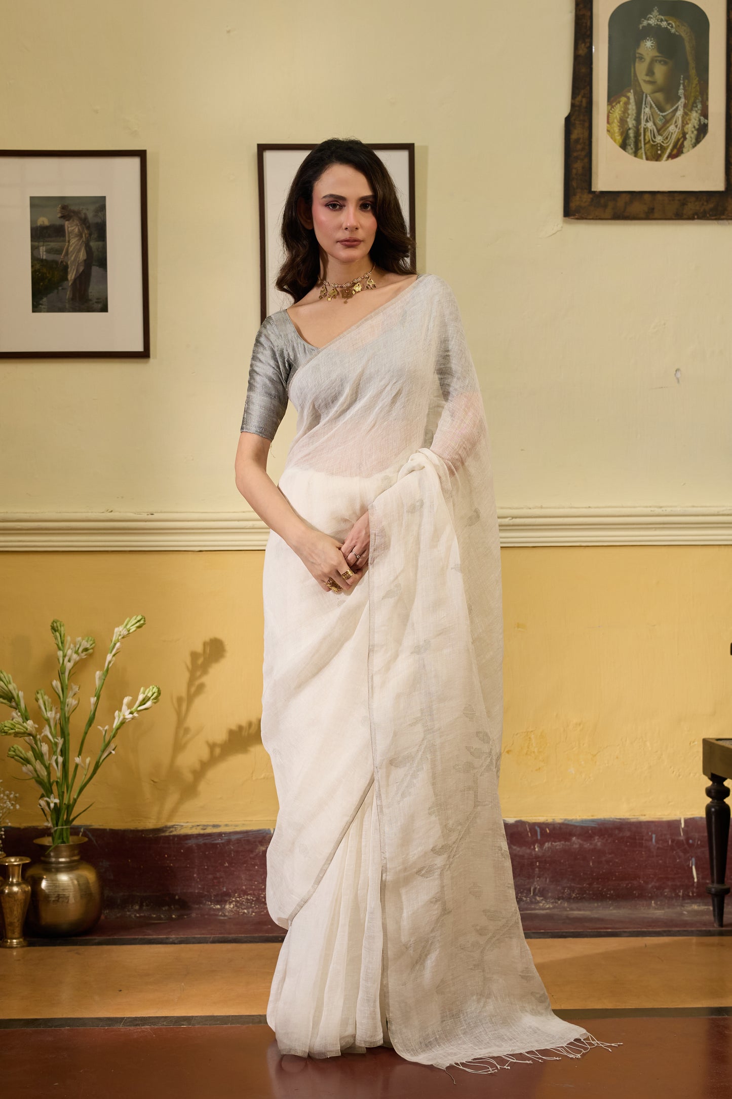 White Pure Linen Jamdani Handloom Saree