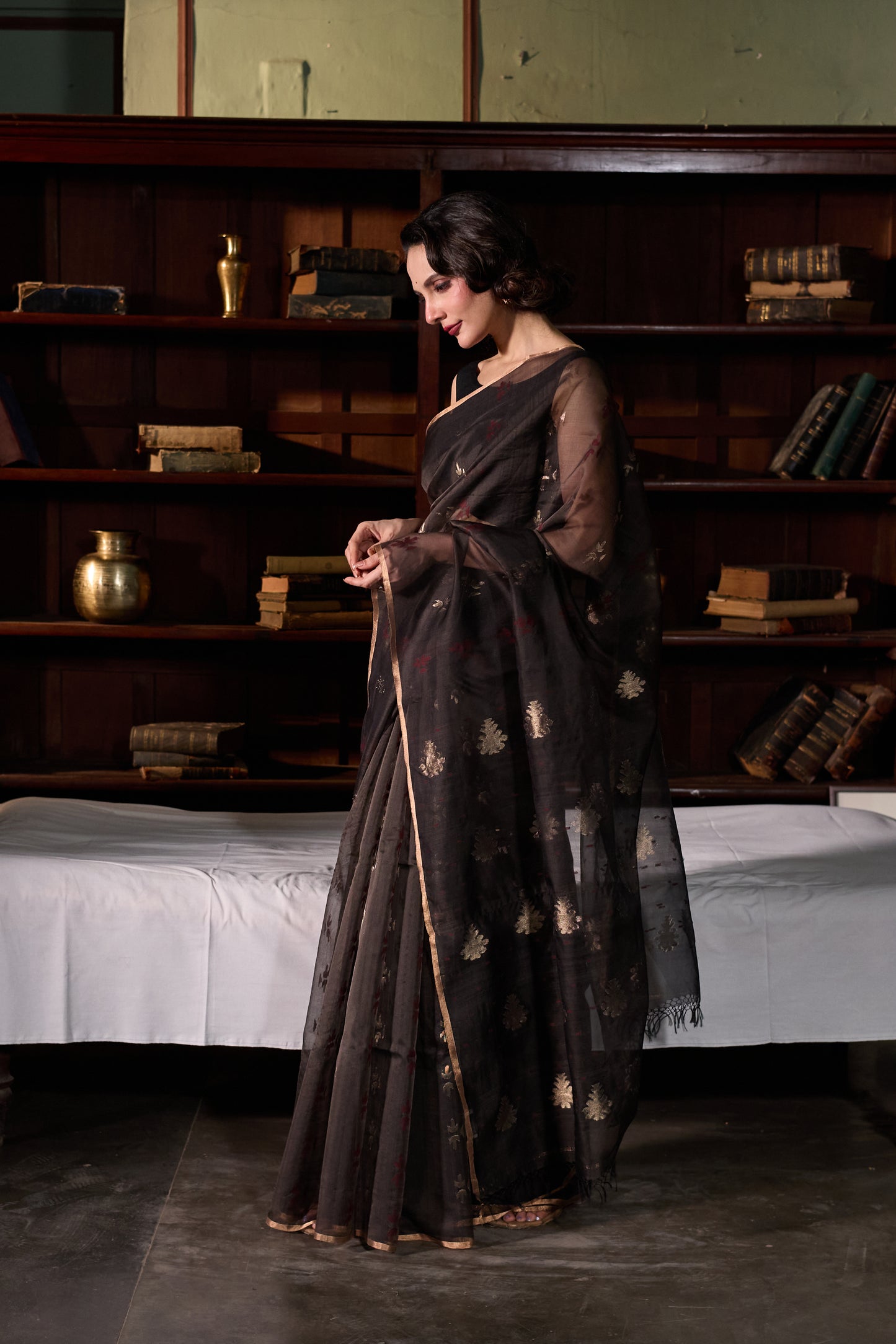 Brown Pure Organza Jamdani Handloom Saree
