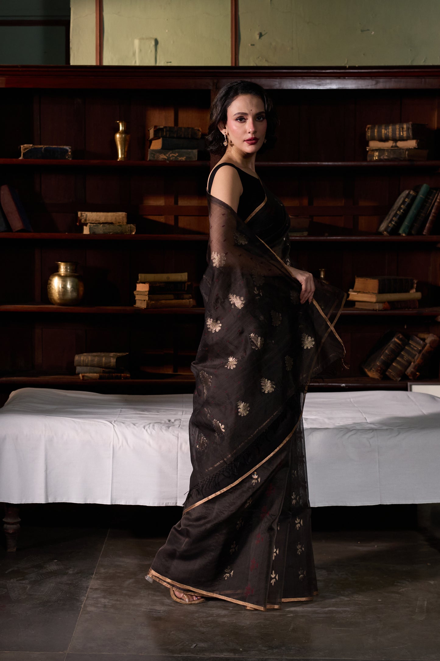 Brown Pure Organza Jamdani Handloom Saree