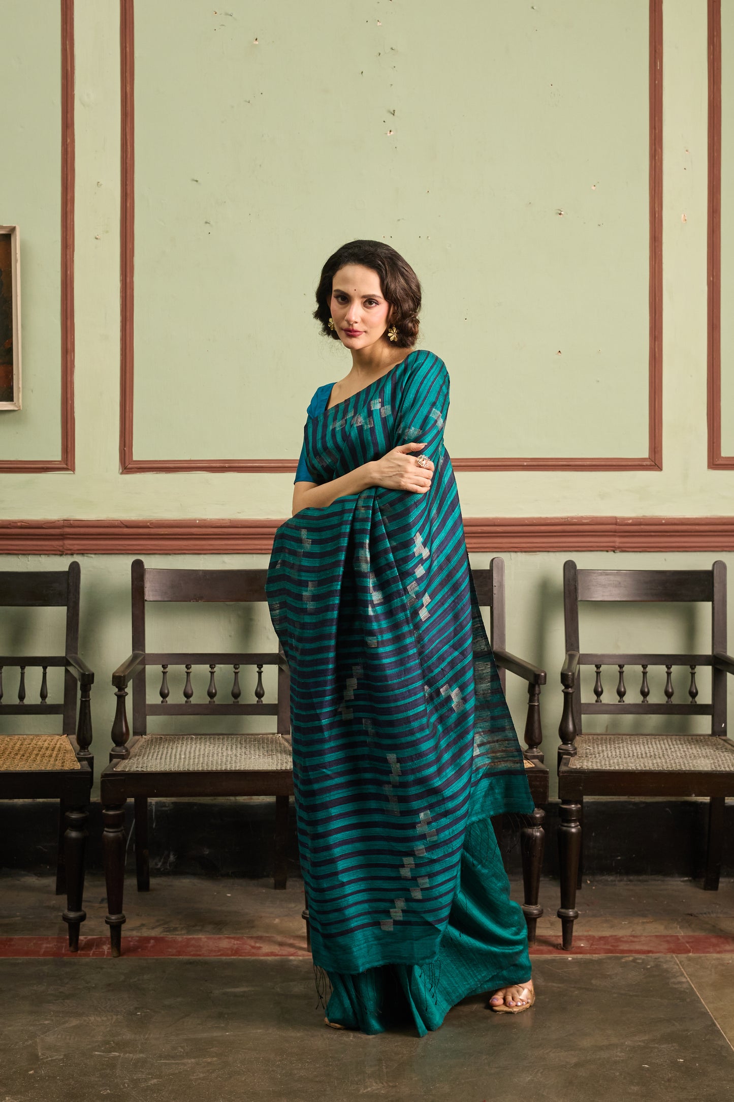 Teal Blue Pure Matka Silk Jamdani Handloom Saree