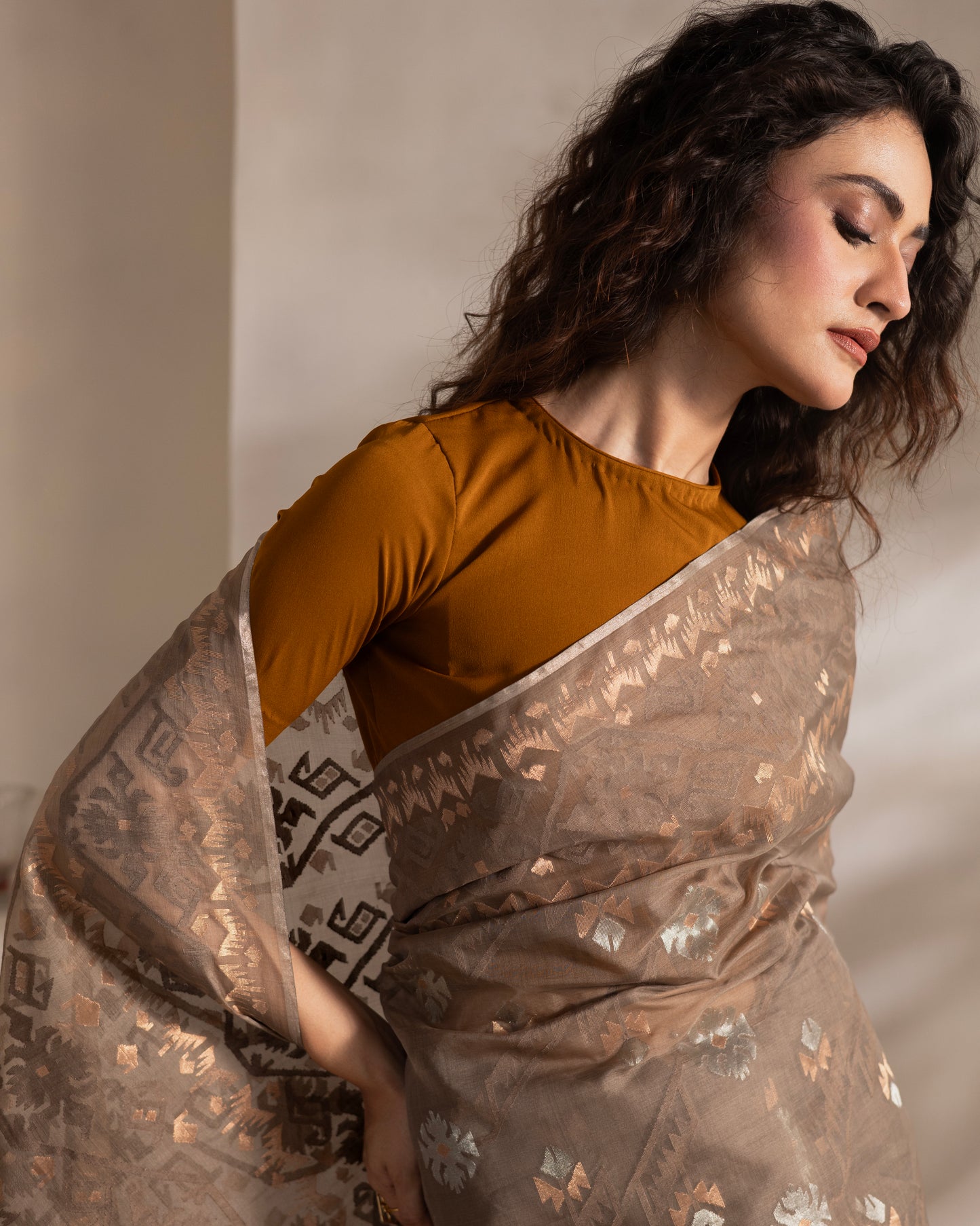 Stone Grey Pure Organza Traditional Jamdani Saree