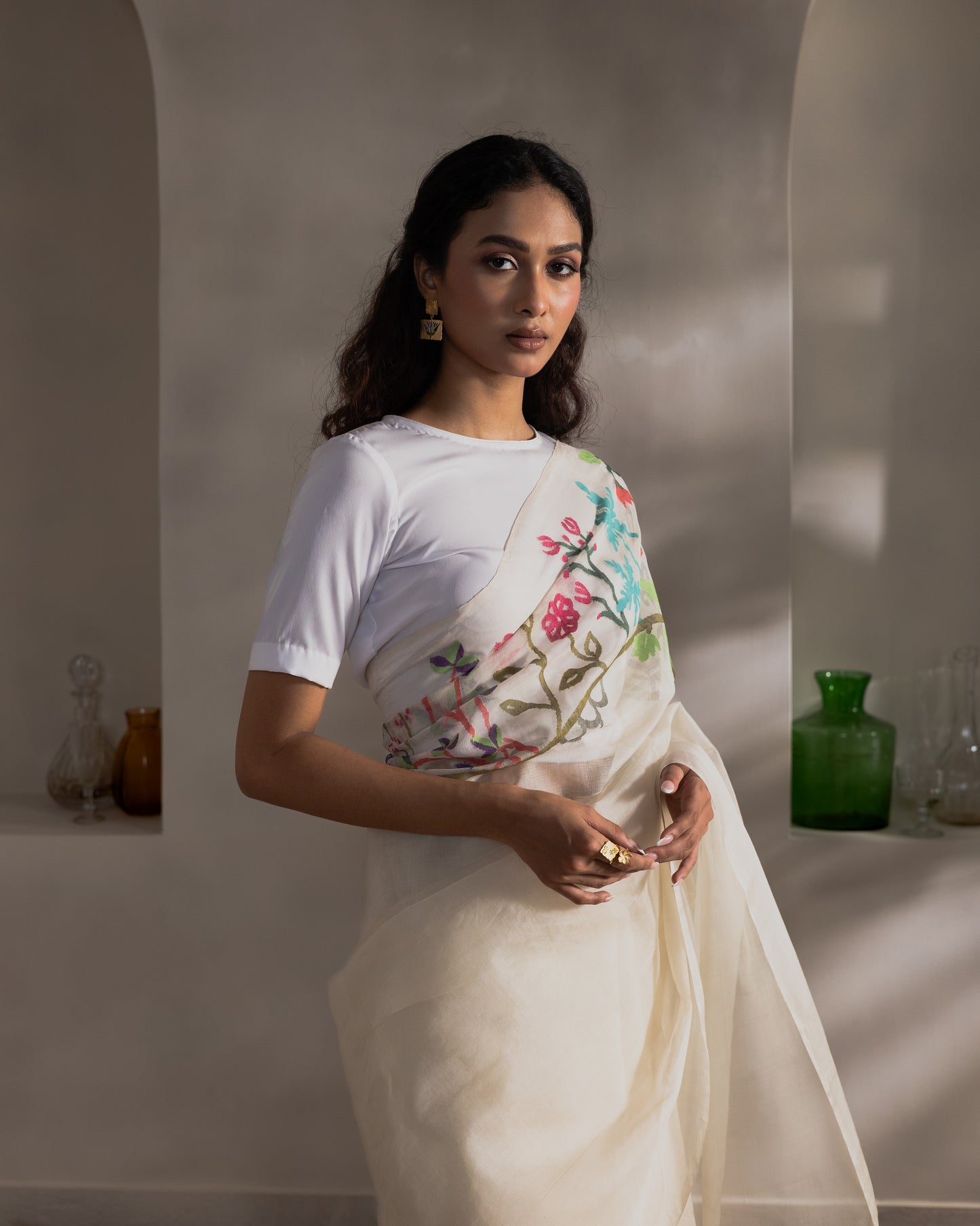 White Pure Organza Silk Jamdani Handloom Saree