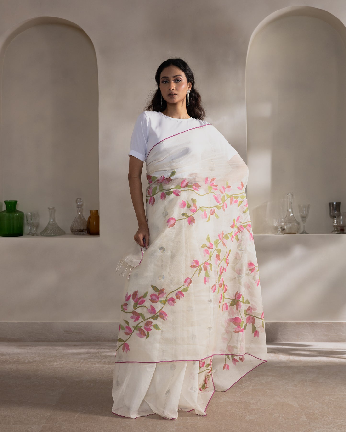 White Pure Organza Silk Jamdani Handloom Saree