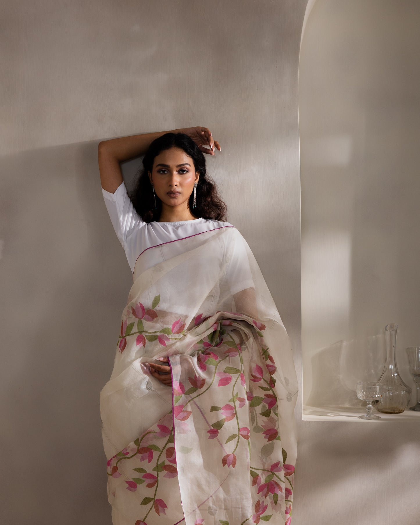 White Pure Organza Silk Jamdani Handloom Saree