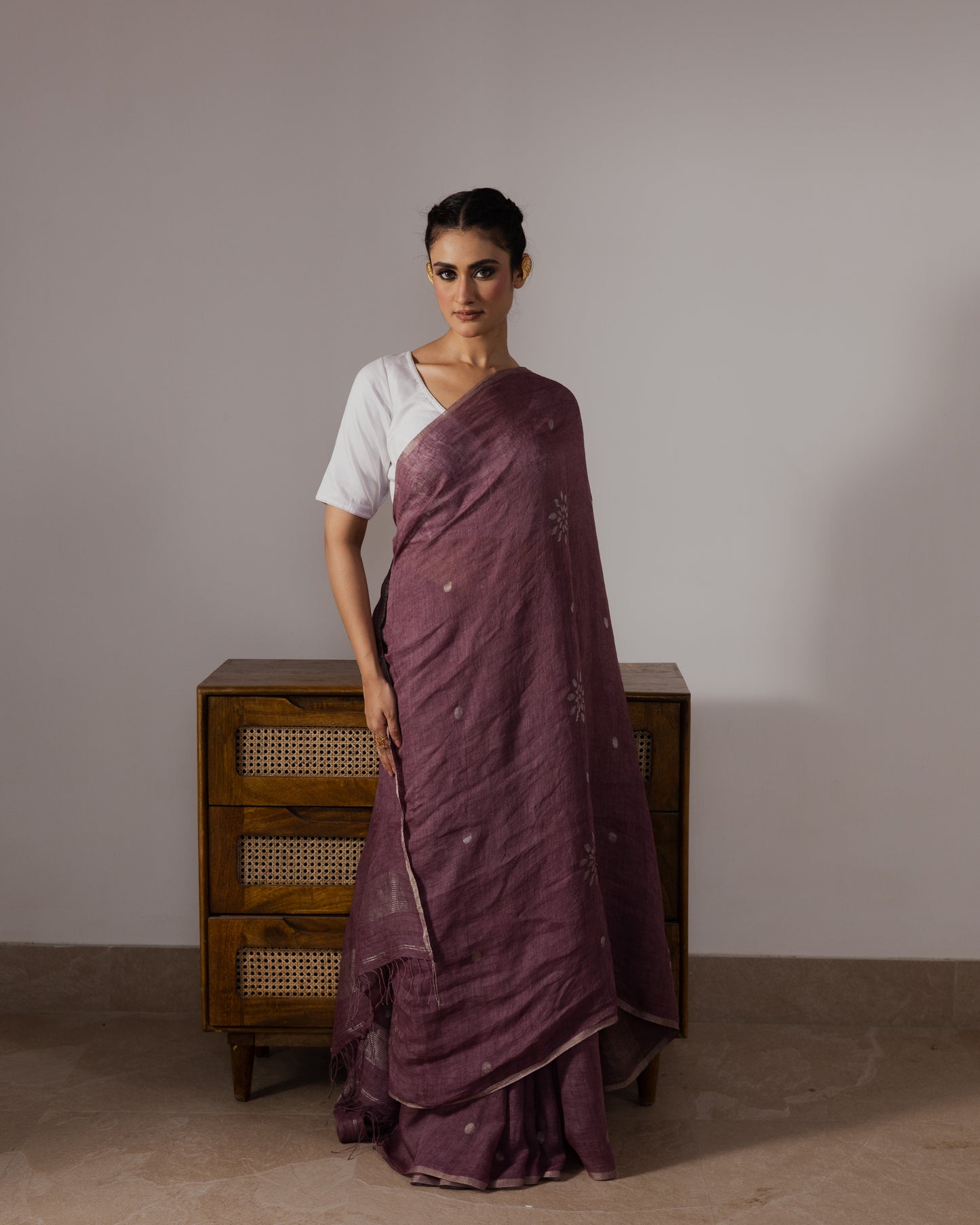 Mauve Pure Linen Jamdani Handloom Saree