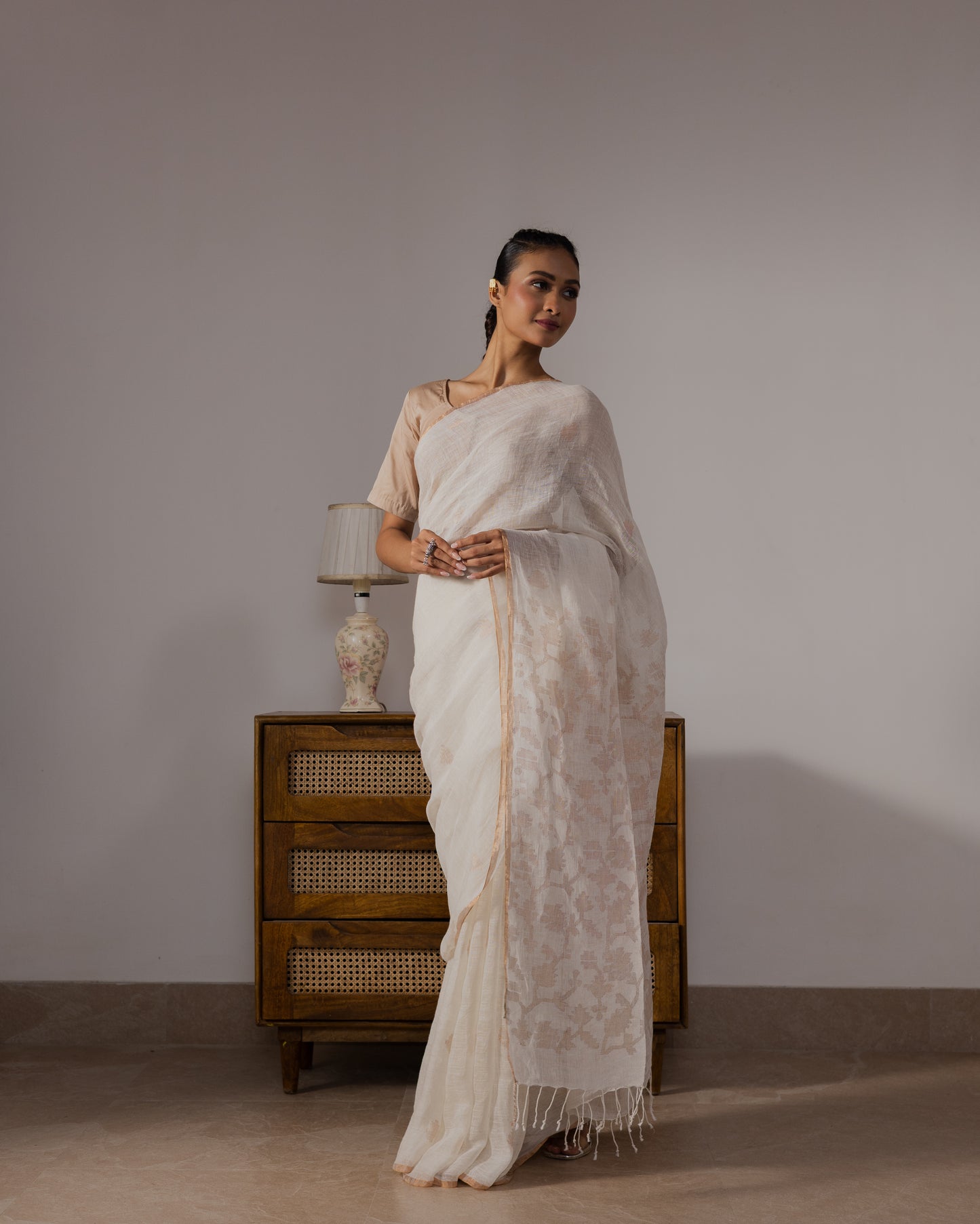 White Pure Linen Traditional Jamdani Saree