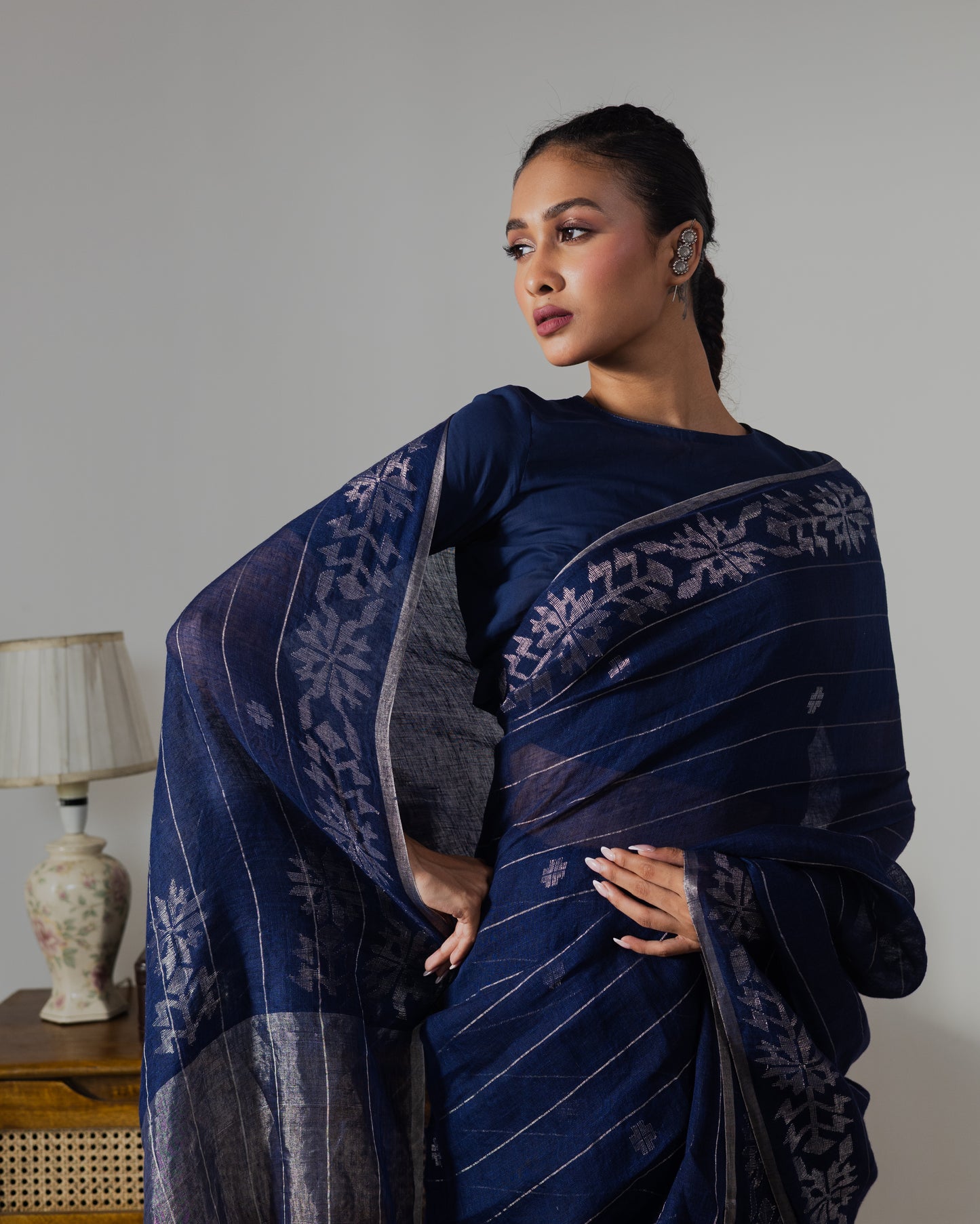 Indigo Pure Linen Jamdani Handloom Saree