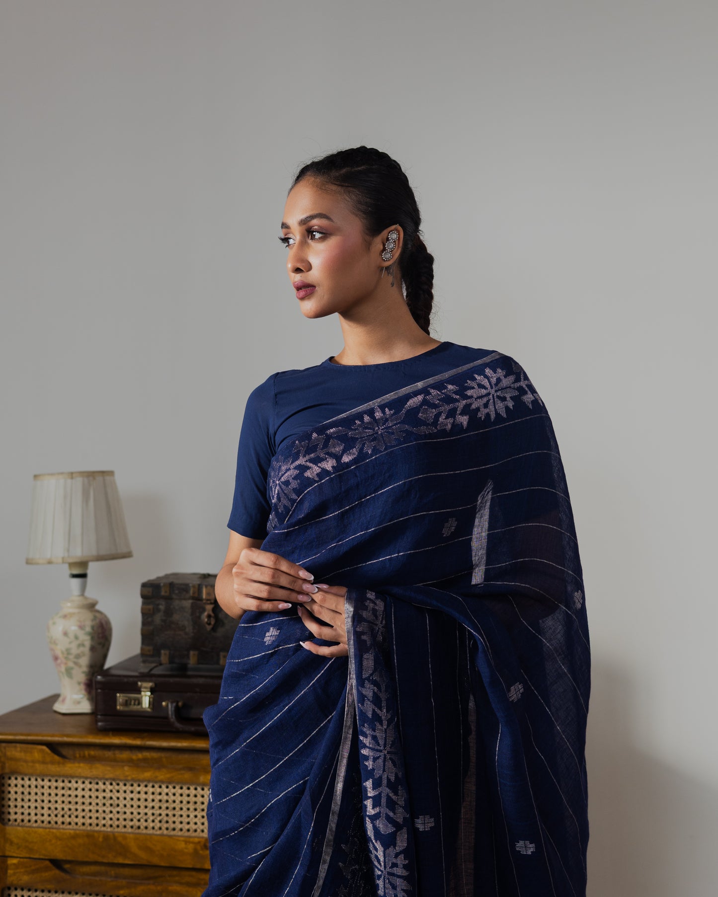 Indigo Pure Linen Jamdani Handloom Saree
