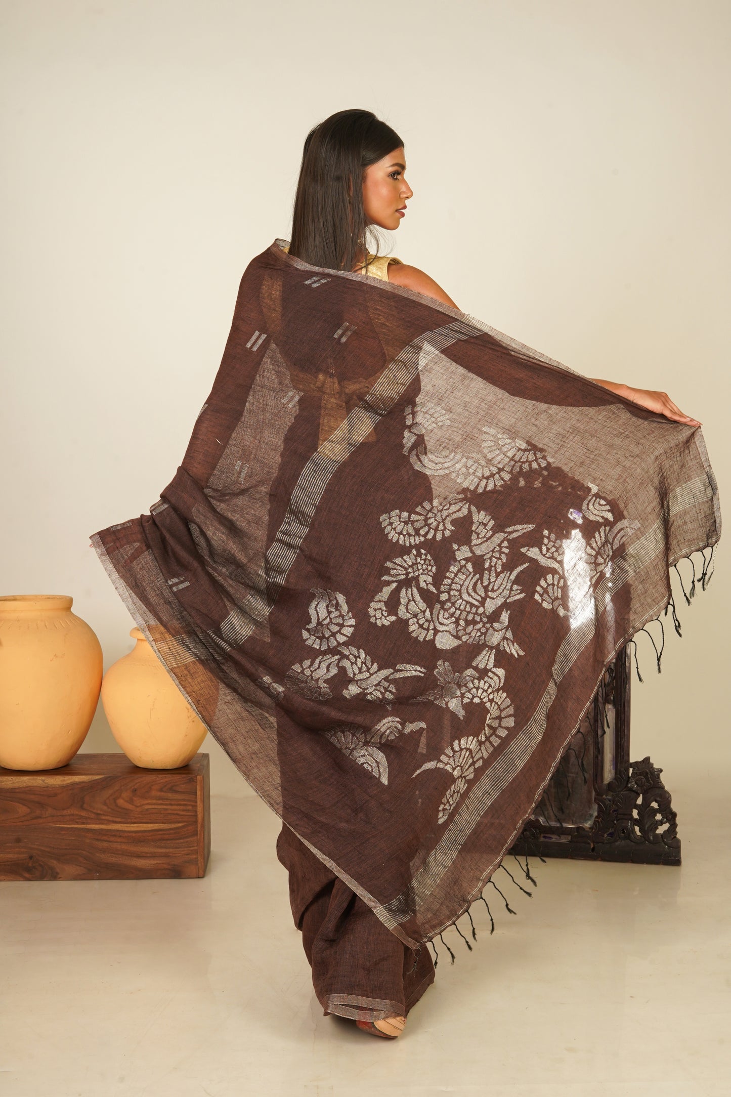 Brown Pure Linen Jamdani Handloom Saree