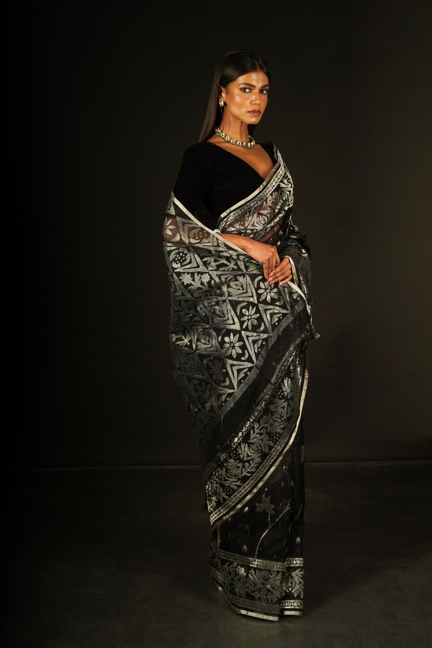 Black Pure Organza Traditional Jamdani Handloom Saree