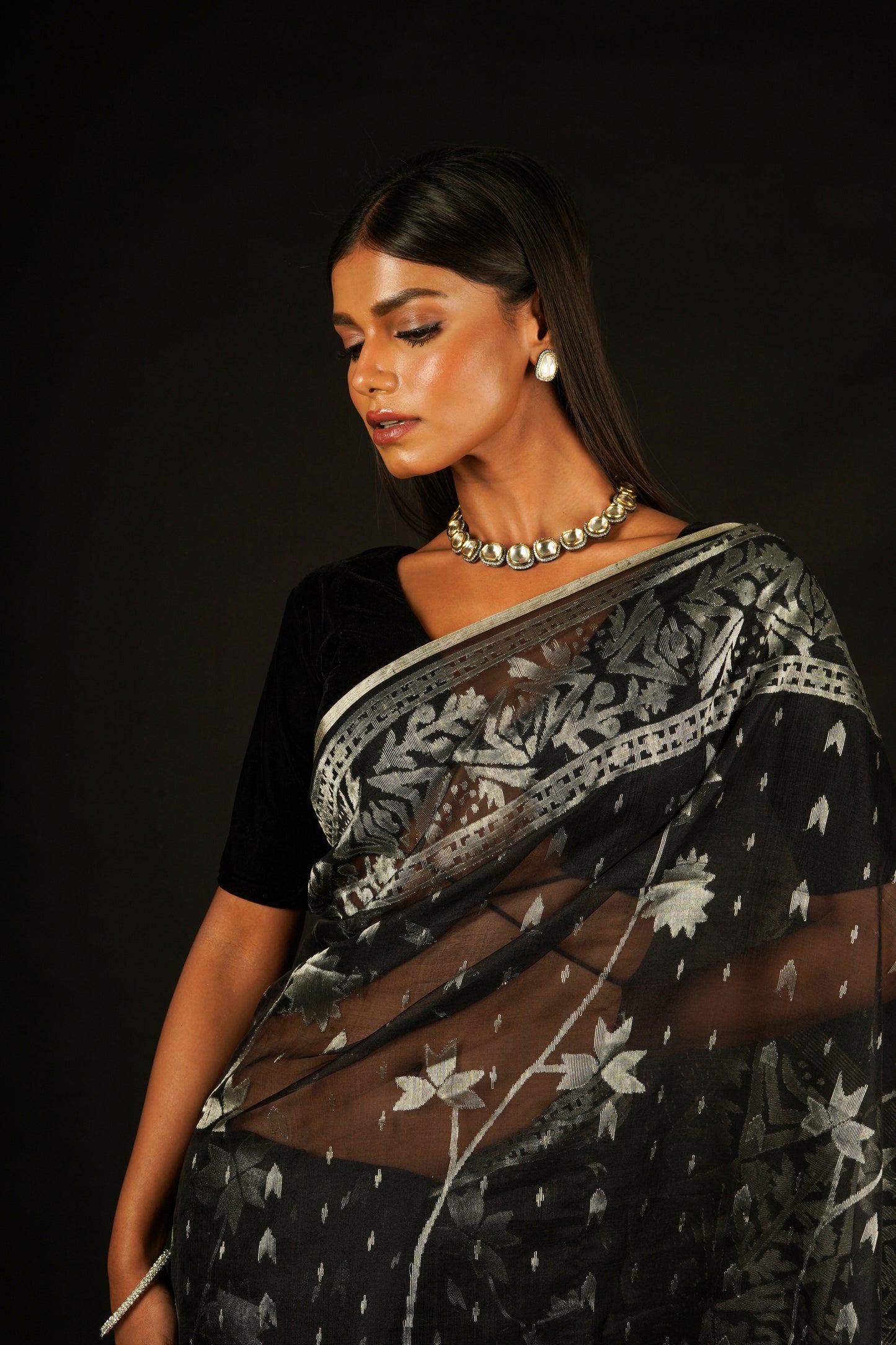 Black Pure Organza Traditional Jamdani Handloom Saree