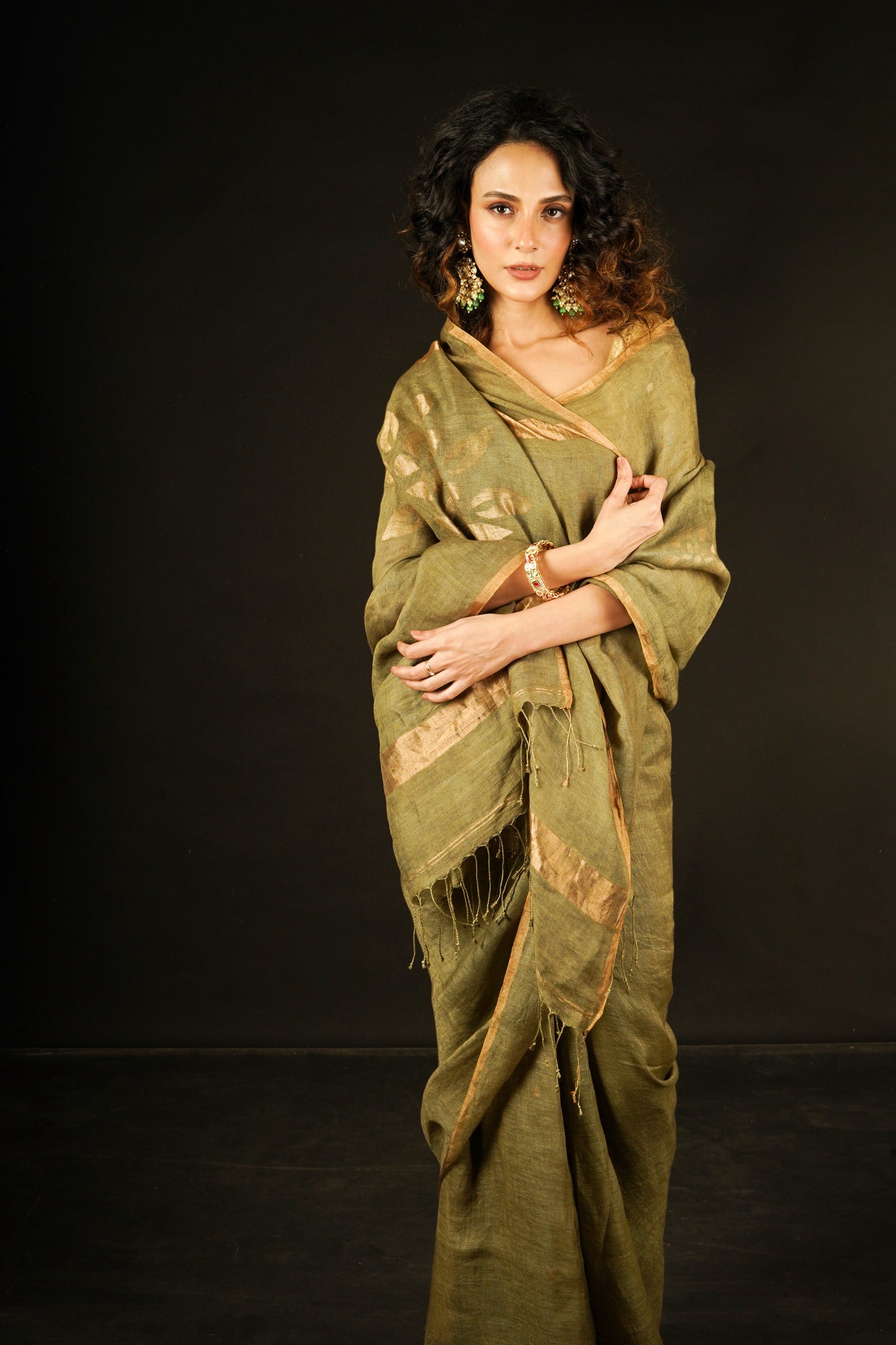 Green Pure Linen Jamdani Handloom Saree