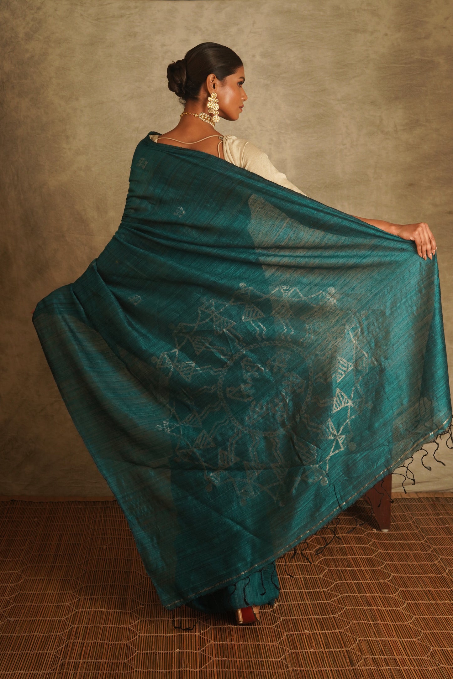 Teal Pure Matka Silk Jamdani Handloom Saree