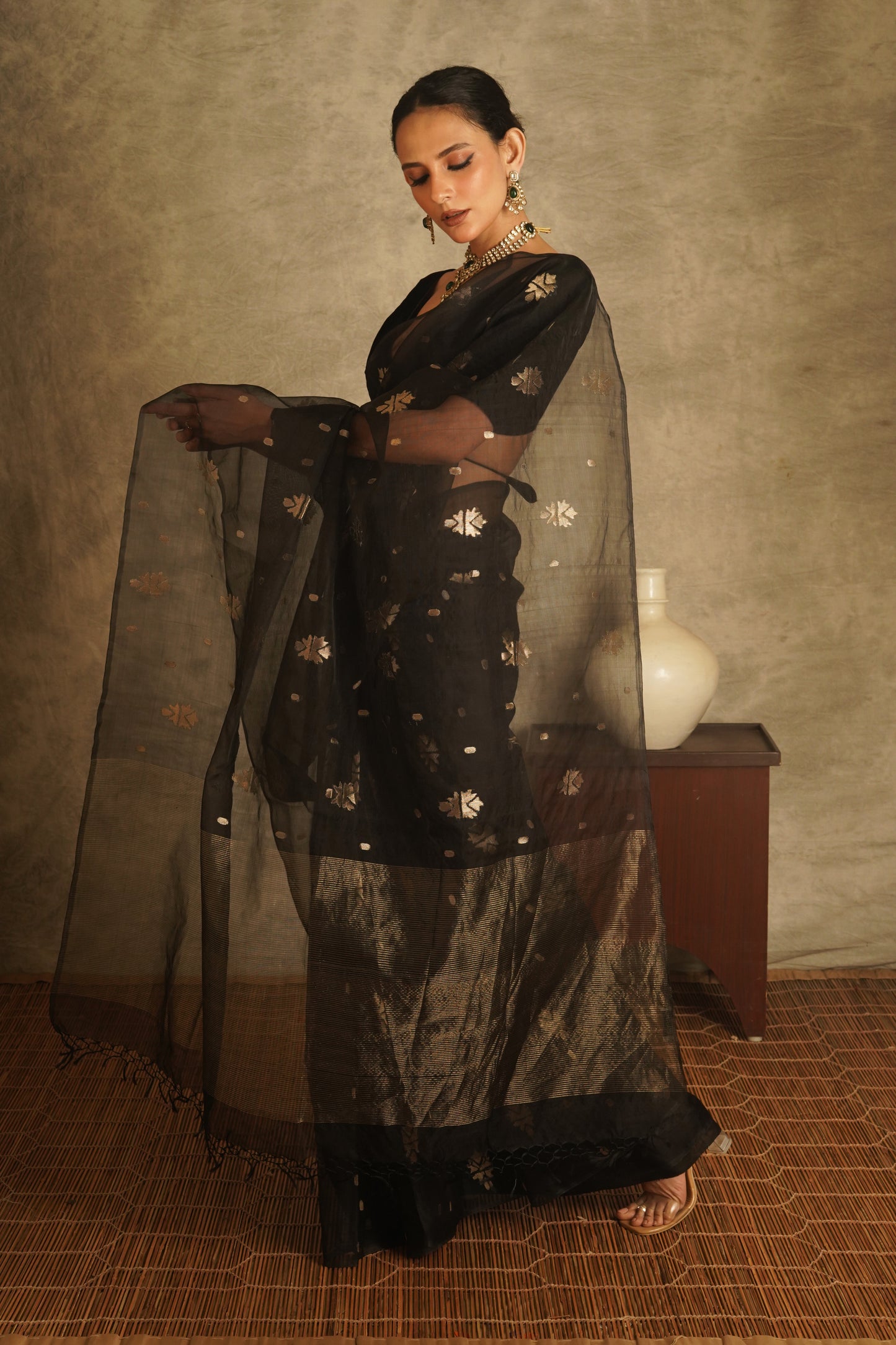 Black Pure Organza Silk Jamdani Handloom Saree